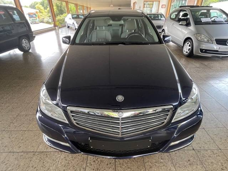 Mercedes-Benz C 180 C 180 CGI BlueEfficiency (204.249) — photo 2