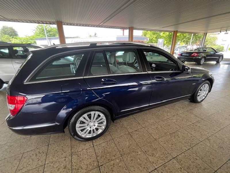 Mercedes-Benz C 180 C 180 CGI BlueEfficiency (204.249) — photo 3