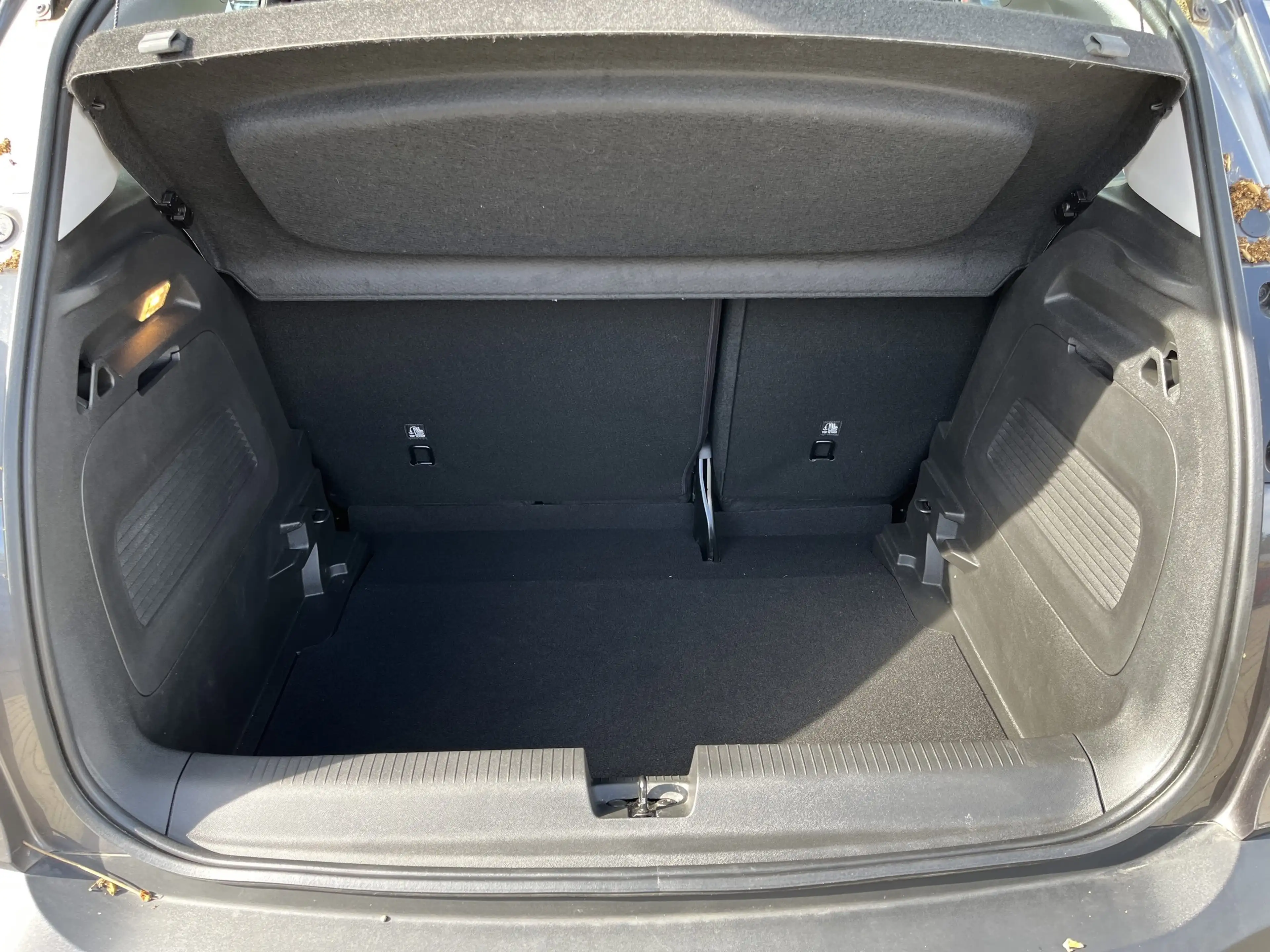 Opel Crossland 1.2 Turbo Elegance LED+SHZ+2xKlima — photo 11