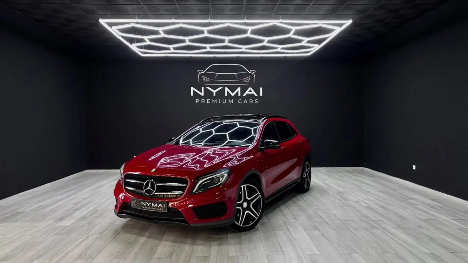 Mercedes-Benz GLA 220 CDI 4Matic AMG Line Rosso - 1