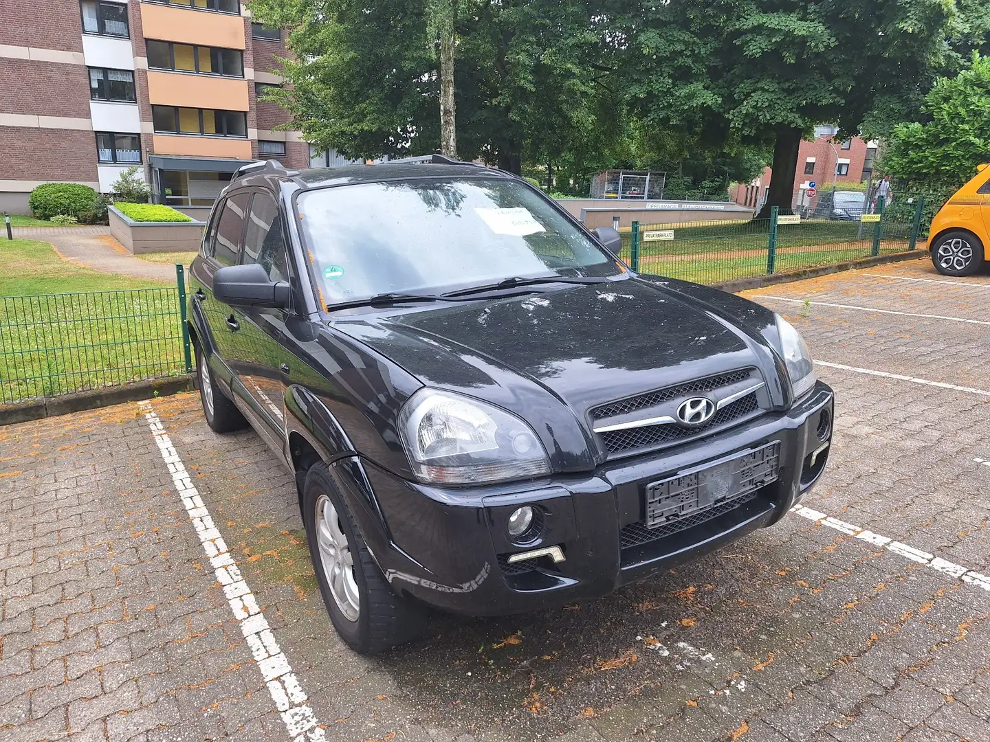Hyundai TUCSON 2.0 2WD GLS - 1