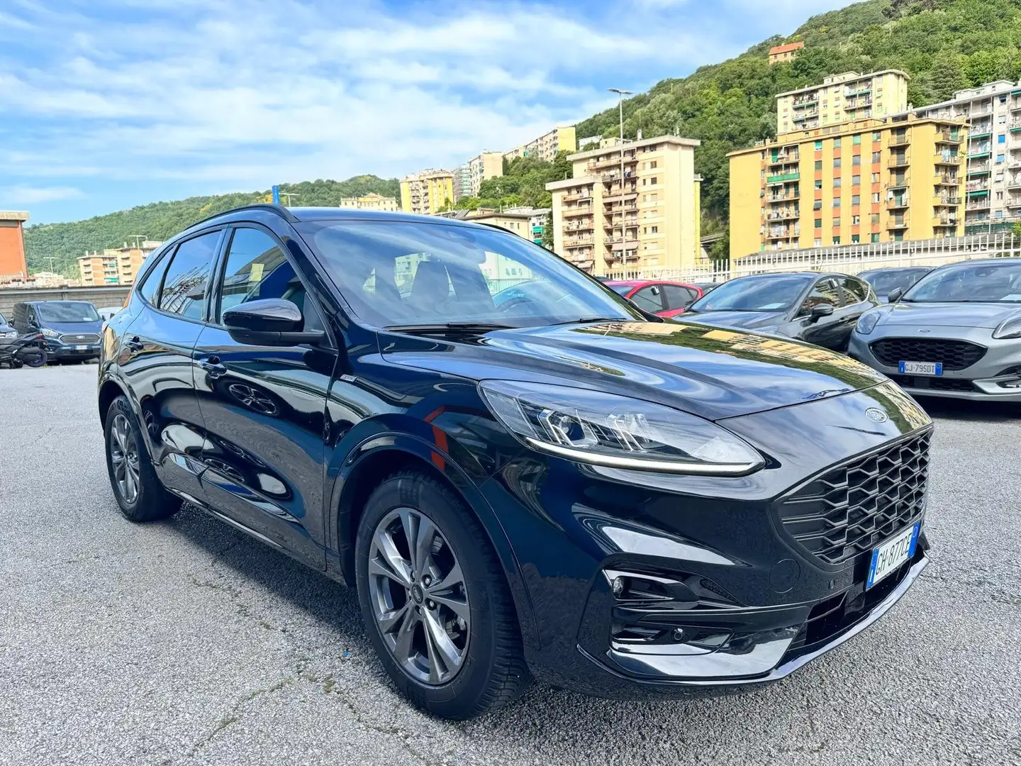 Ford Kuga Kuga 1.5 ecoblue ST-Line 2wd 120cv Zwart - 1