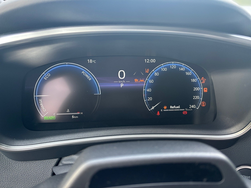 Toyota Corolla Touring Sports 1.8  Teamplayer ACC+LED — photo 11