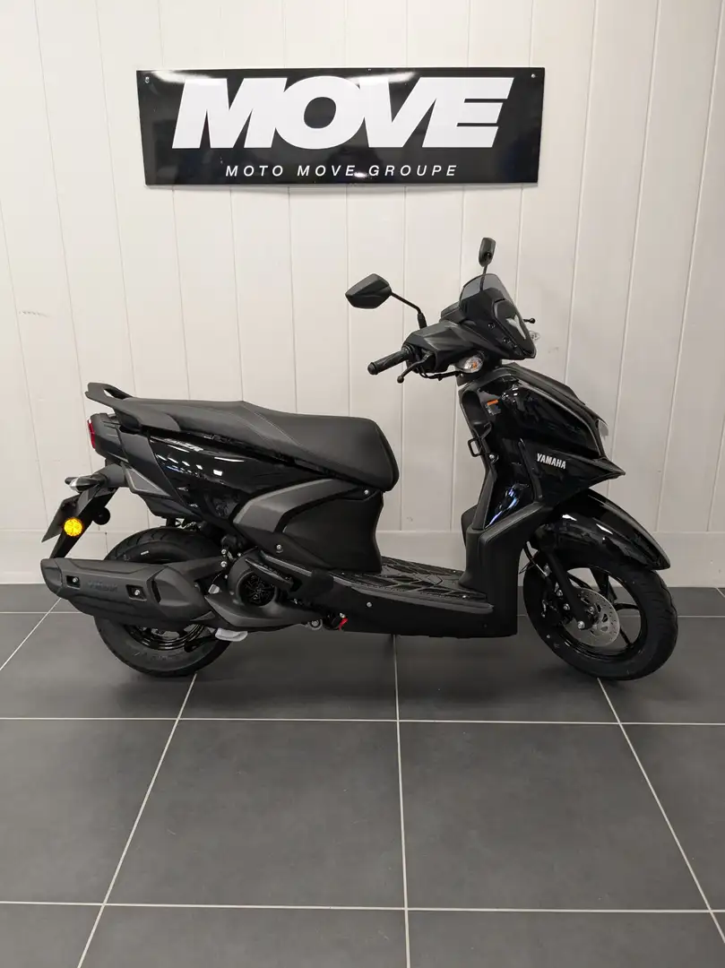 Yamaha RayZR - 1