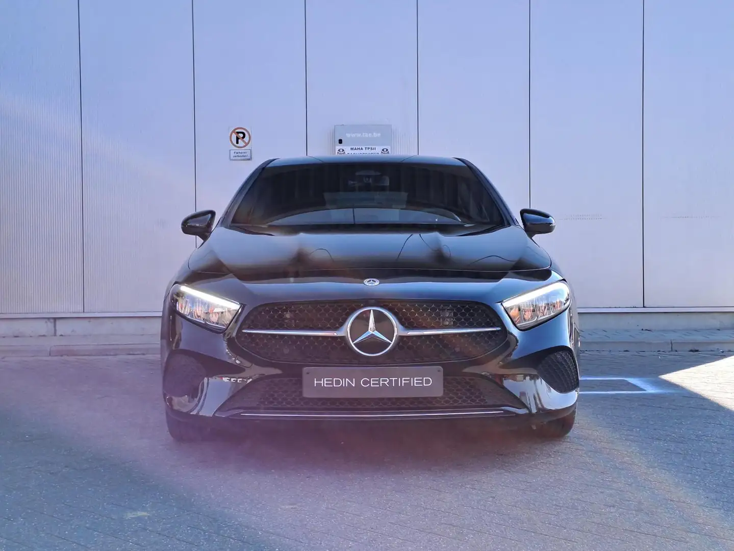 Mercedes-Benz A 180 Hatchback Business Line | Verwarmde Zetels | Smart Nero - 2