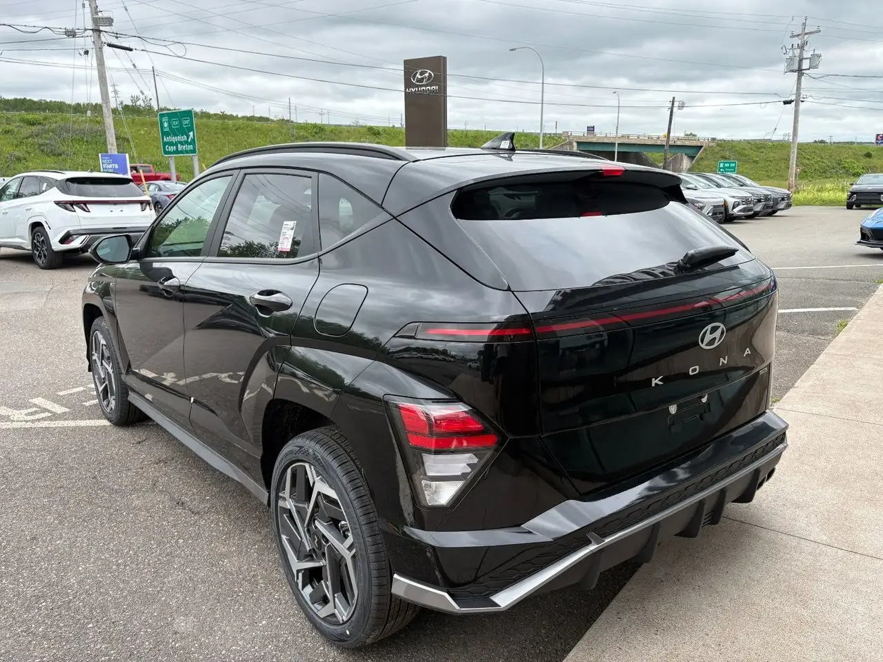 Hyundai KONA снимка Hyundai KONA