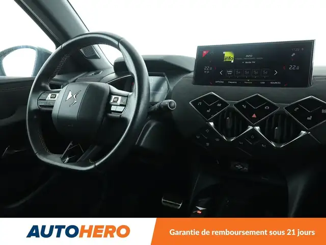 DS Automobiles DS 3 Crossback view 13