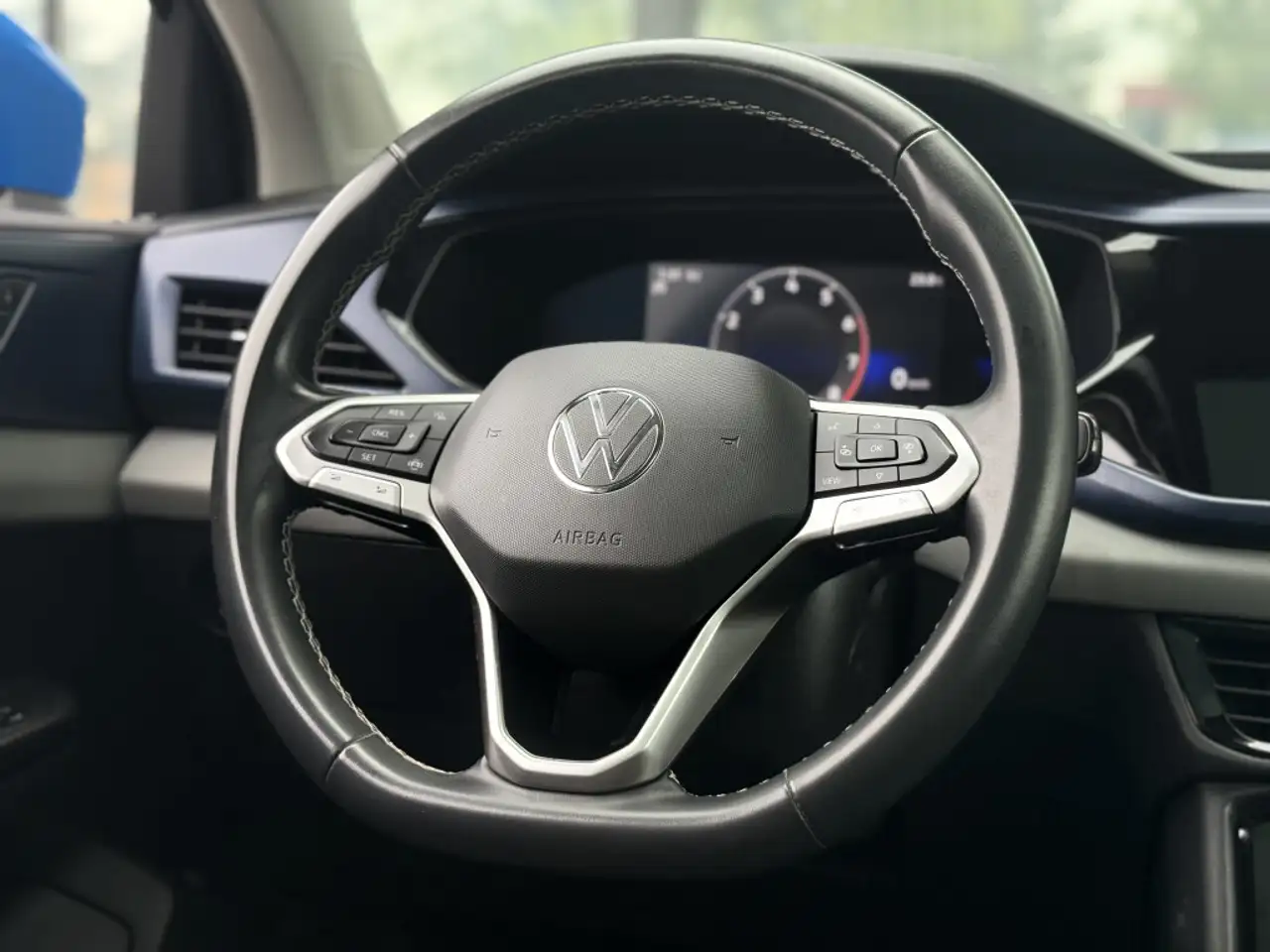 Volkswagen Taos снимка Volkswagen Taos