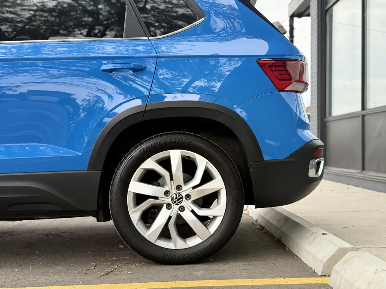 Volkswagen Taos снимка Volkswagen Taos