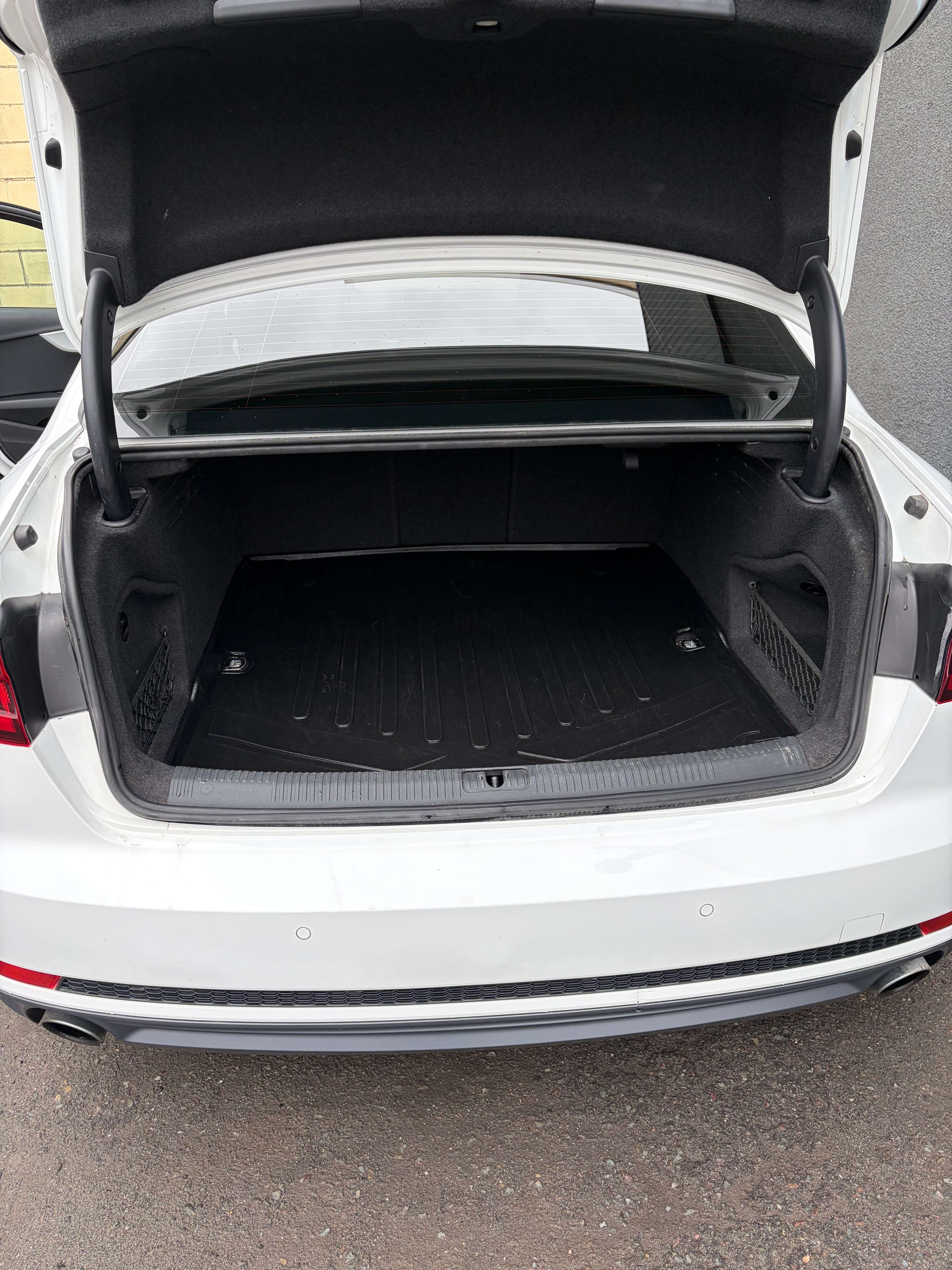 2018 Audi A4 Komfort thumb 14