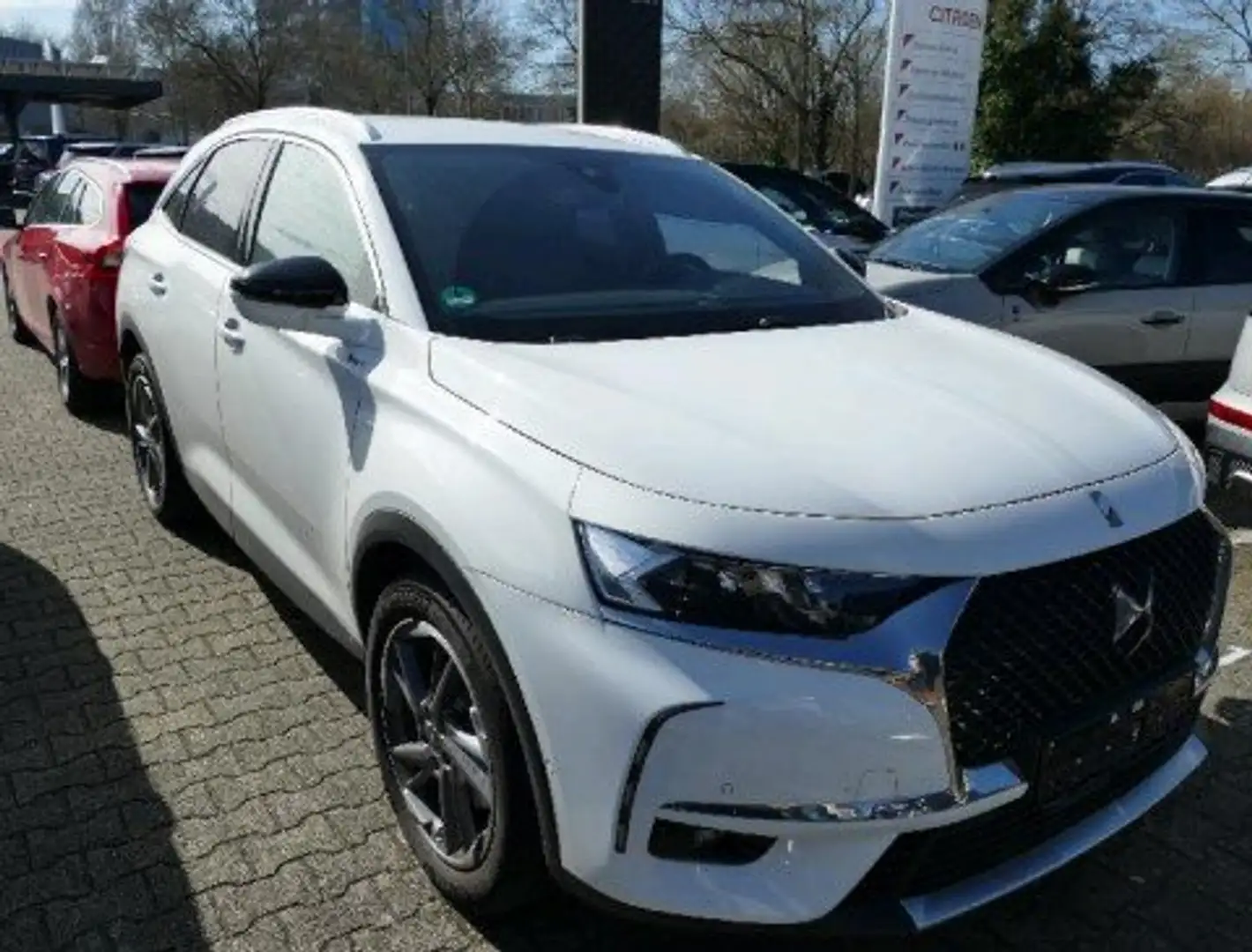 DS Automobiles DS 7 Crossback DS7 Crossback Hybrid 4x2 Rivoli + Navi./ Sitzh./ P Weiß - 1