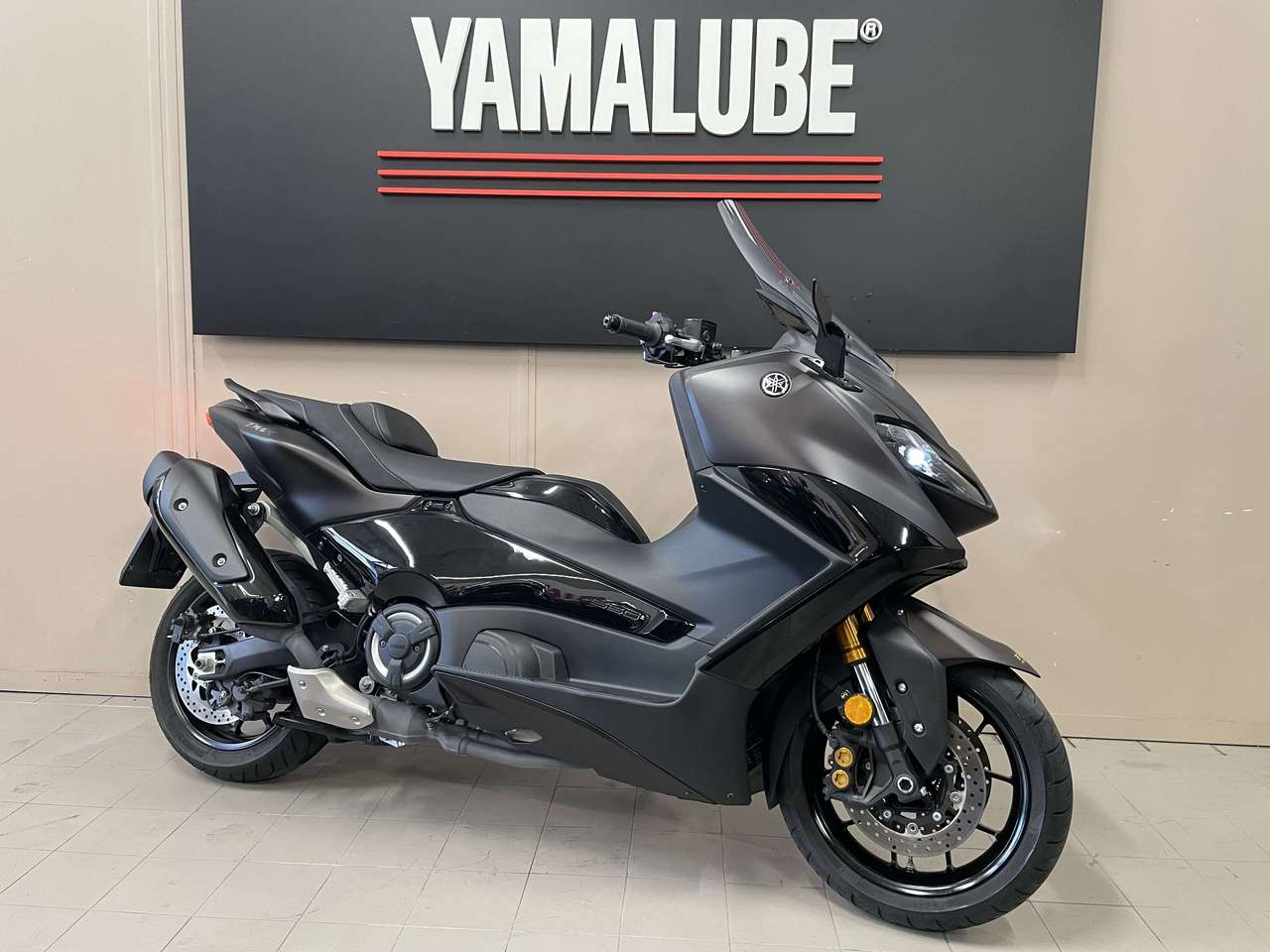 Yamaha TMAX 560 TECH