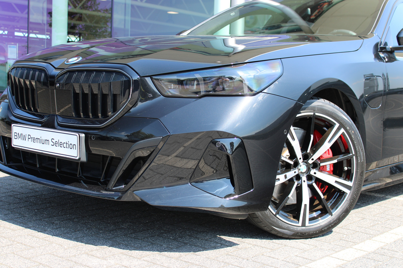 BMW 550 5 Serie Touring 550e xDrive M Sport Automaat / Tre — photo 2