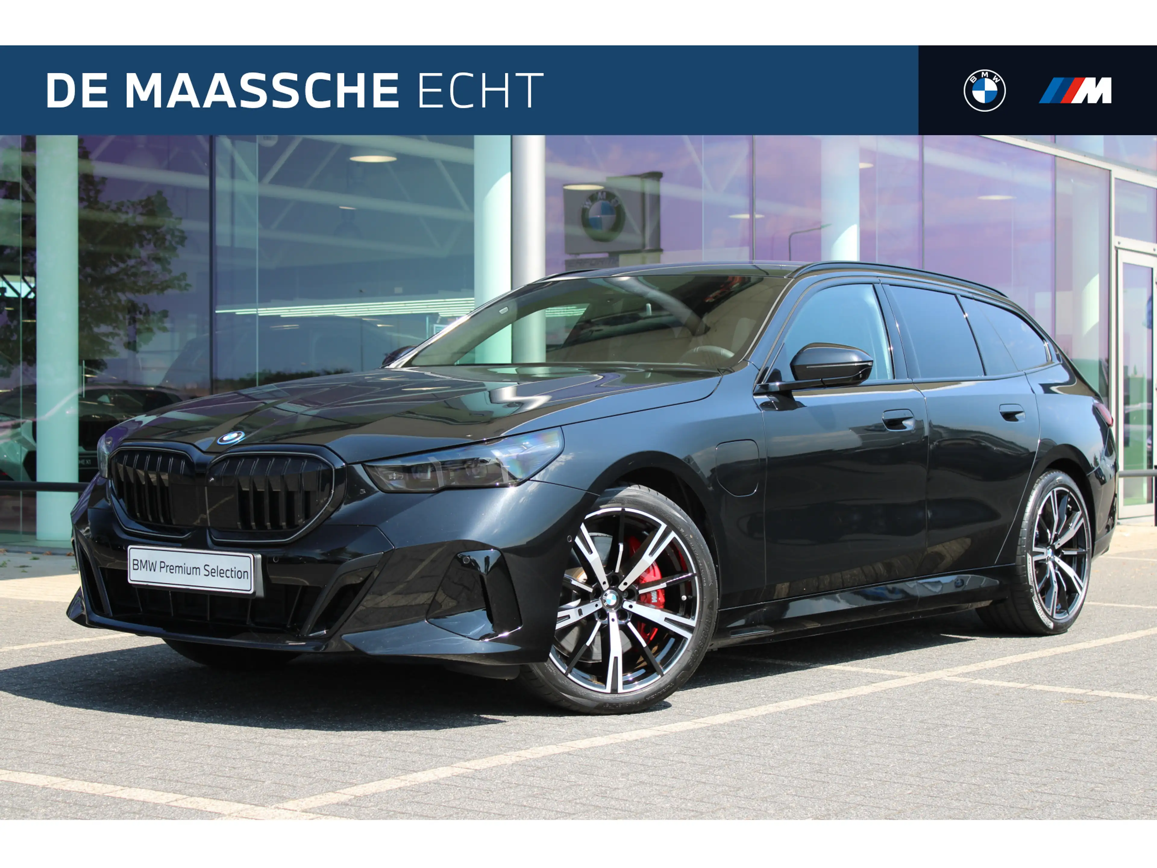 BMW 550 5 Serie Touring 550e xDrive M Sport Automaat / Tre