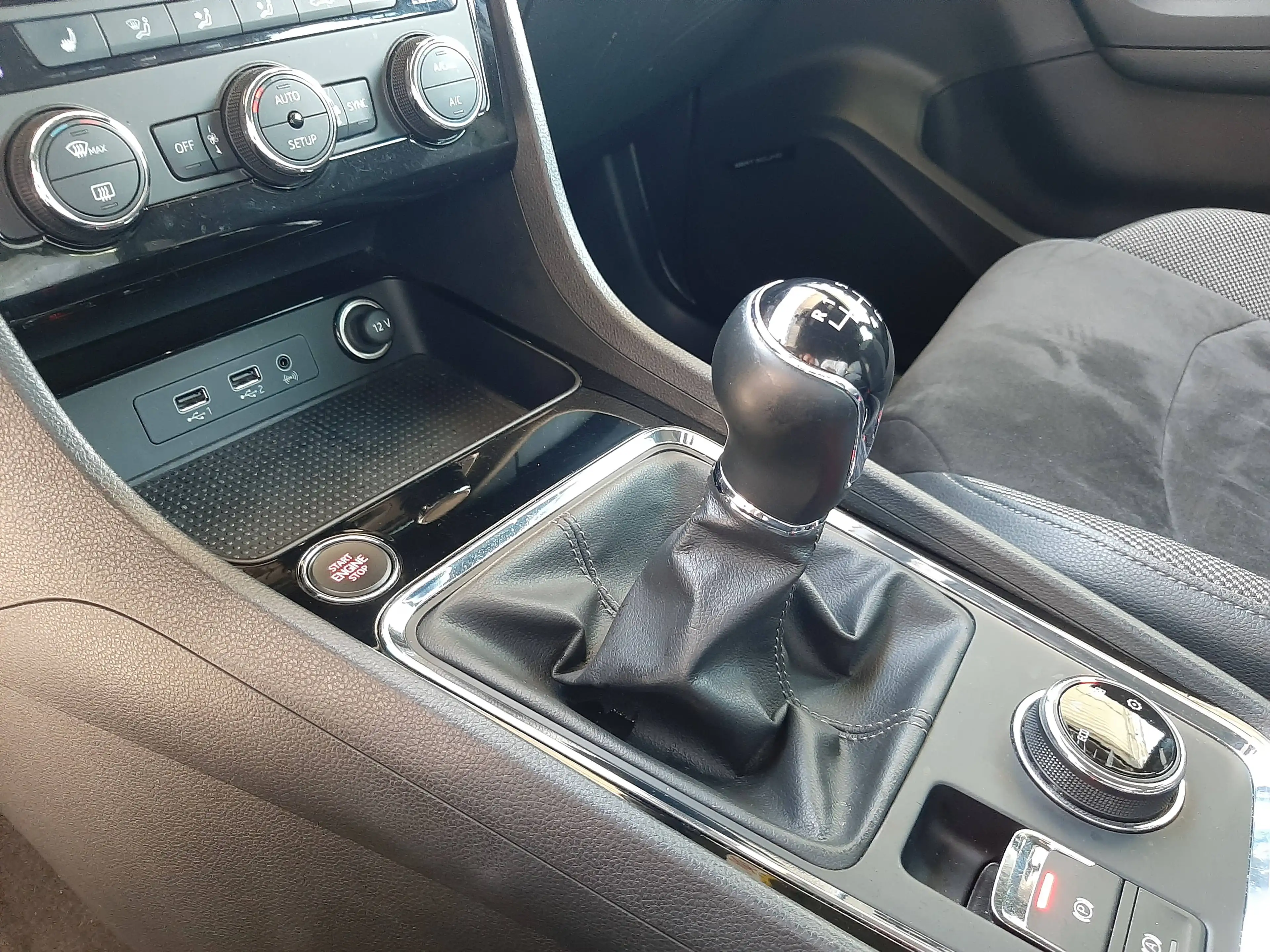 SEAT Ateca Xcellence *Ihr Seat Vertragspartner* — photo 10