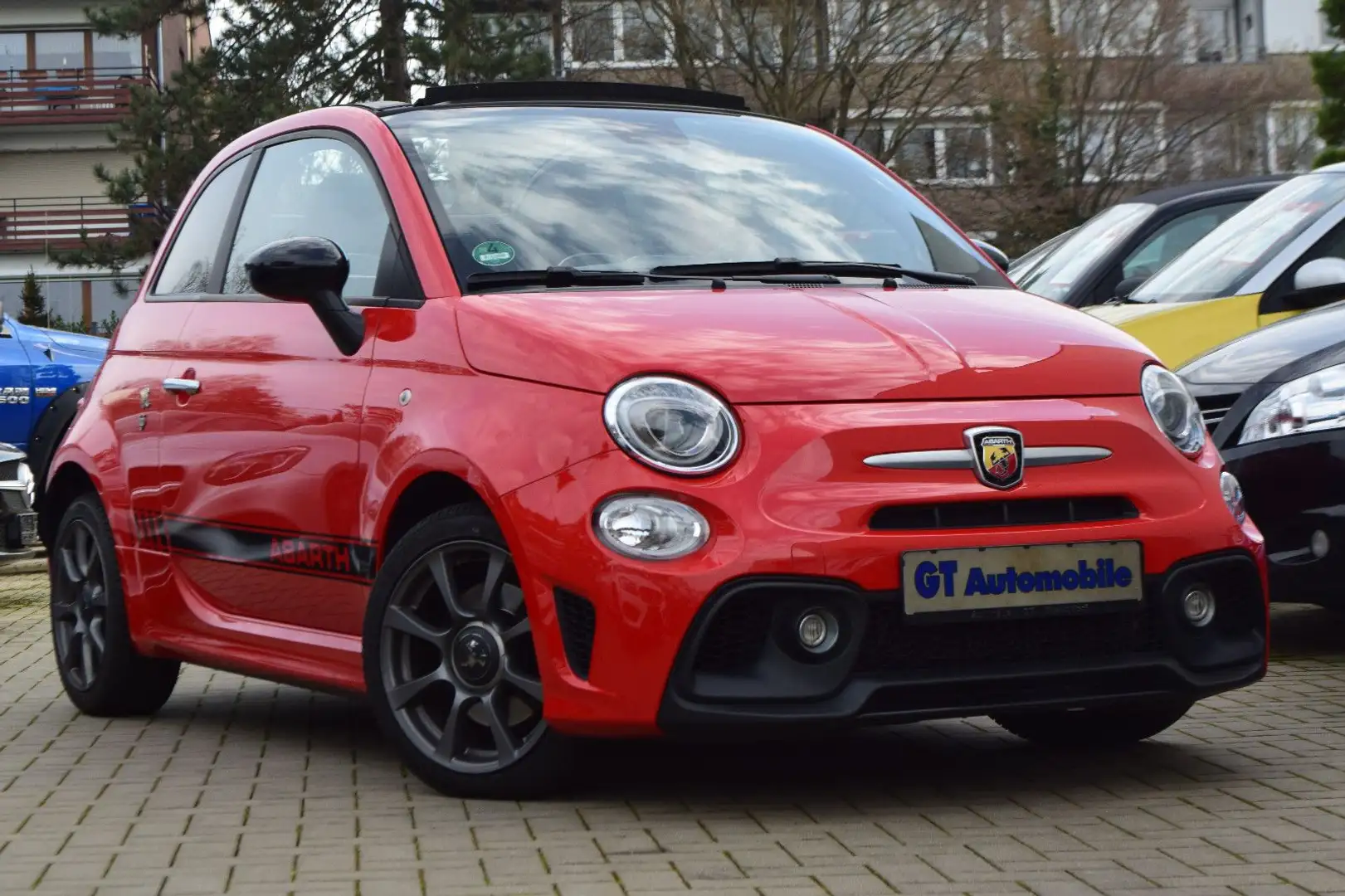 Abarth 595C /Cabrio/1.Hand/Klima/Sitzhzg/Freispech/PDC Rood - 1