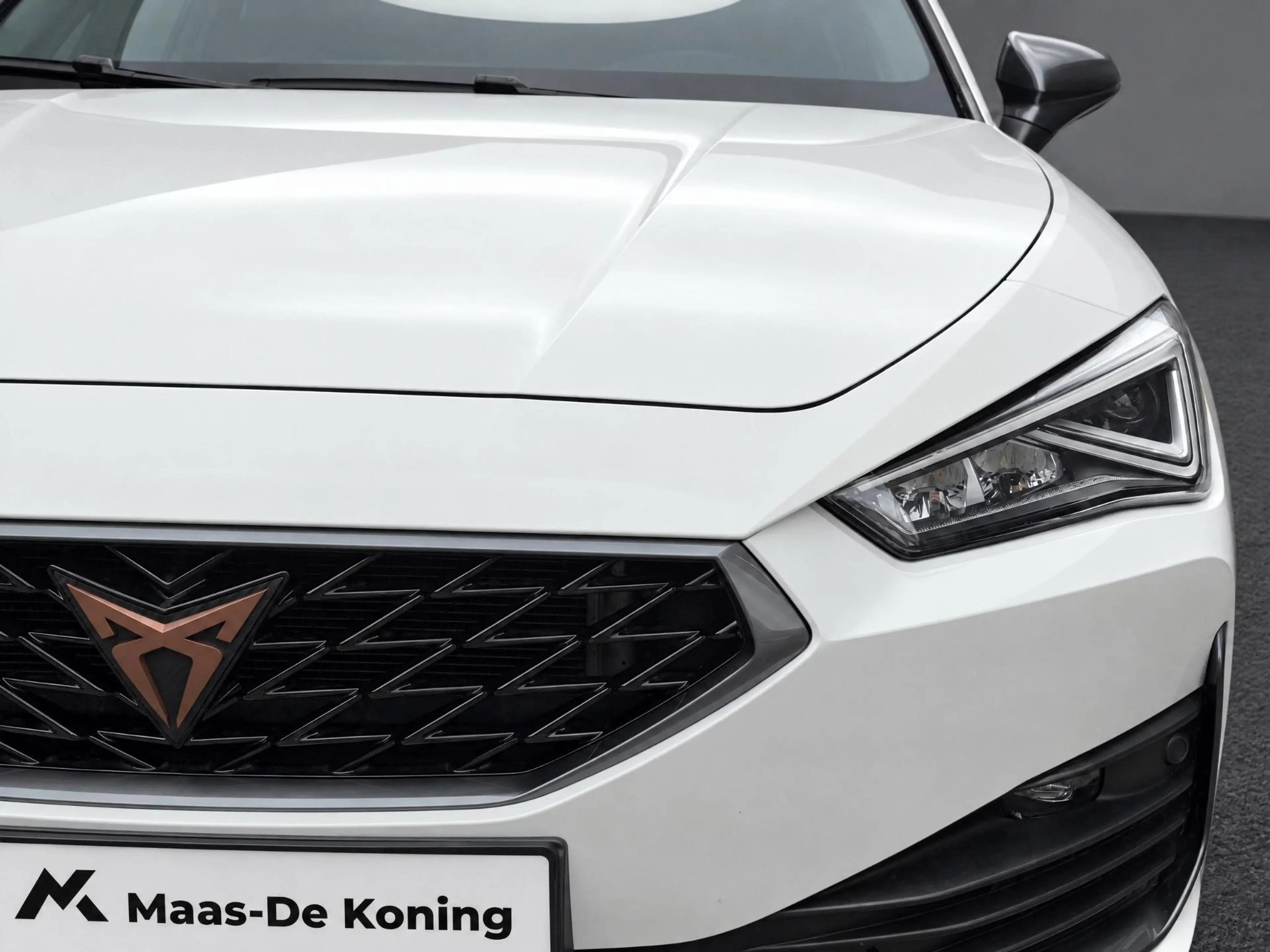 CUPRA Leon 1.4 TSI 245pk DSG eHybrid VZ Business · Camera · P — photo 3