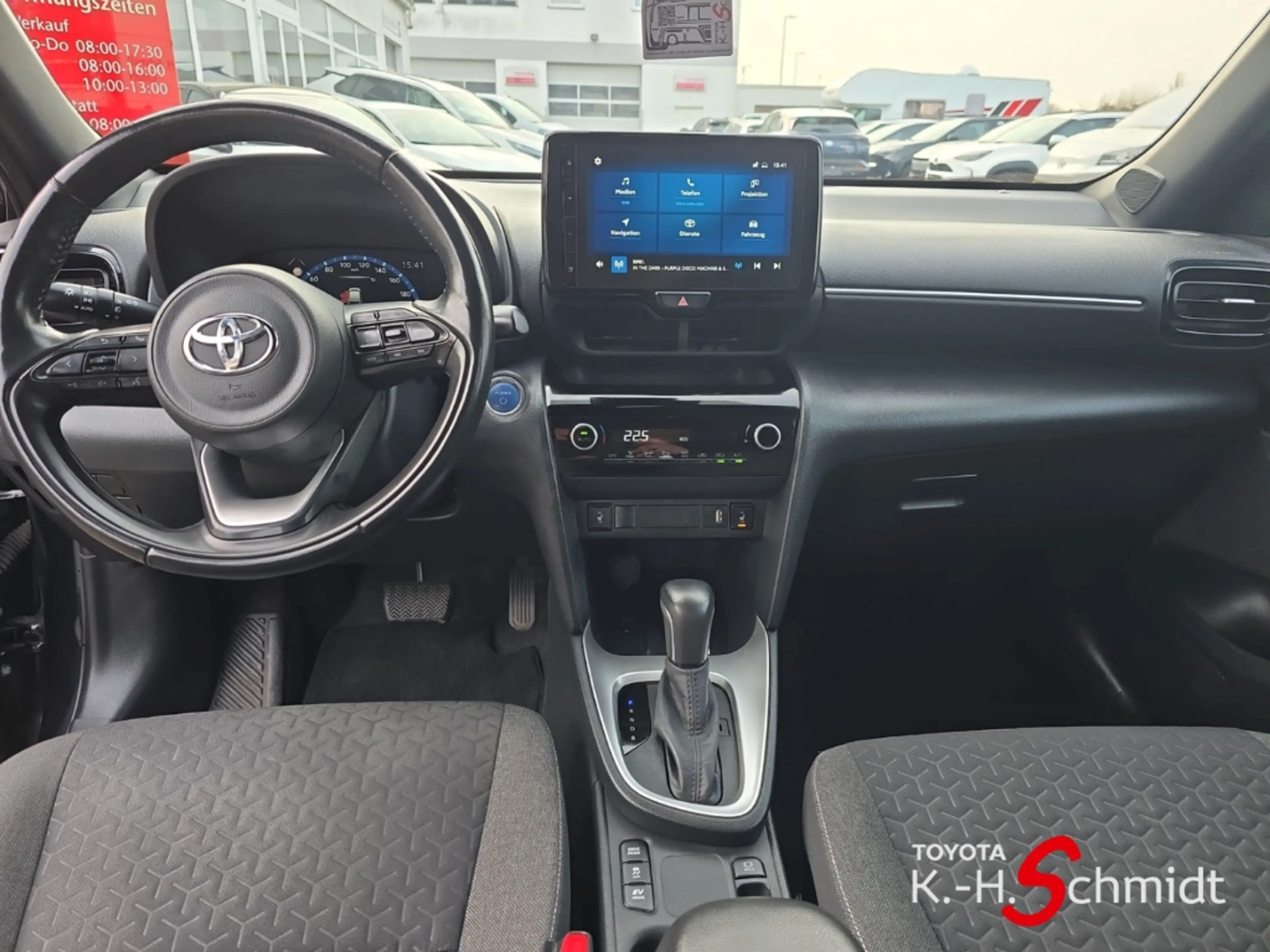 Toyota Yaris Cross FWD Teamplayer - 1,5 l 4x2 Hybrid Teamplay — photo 8