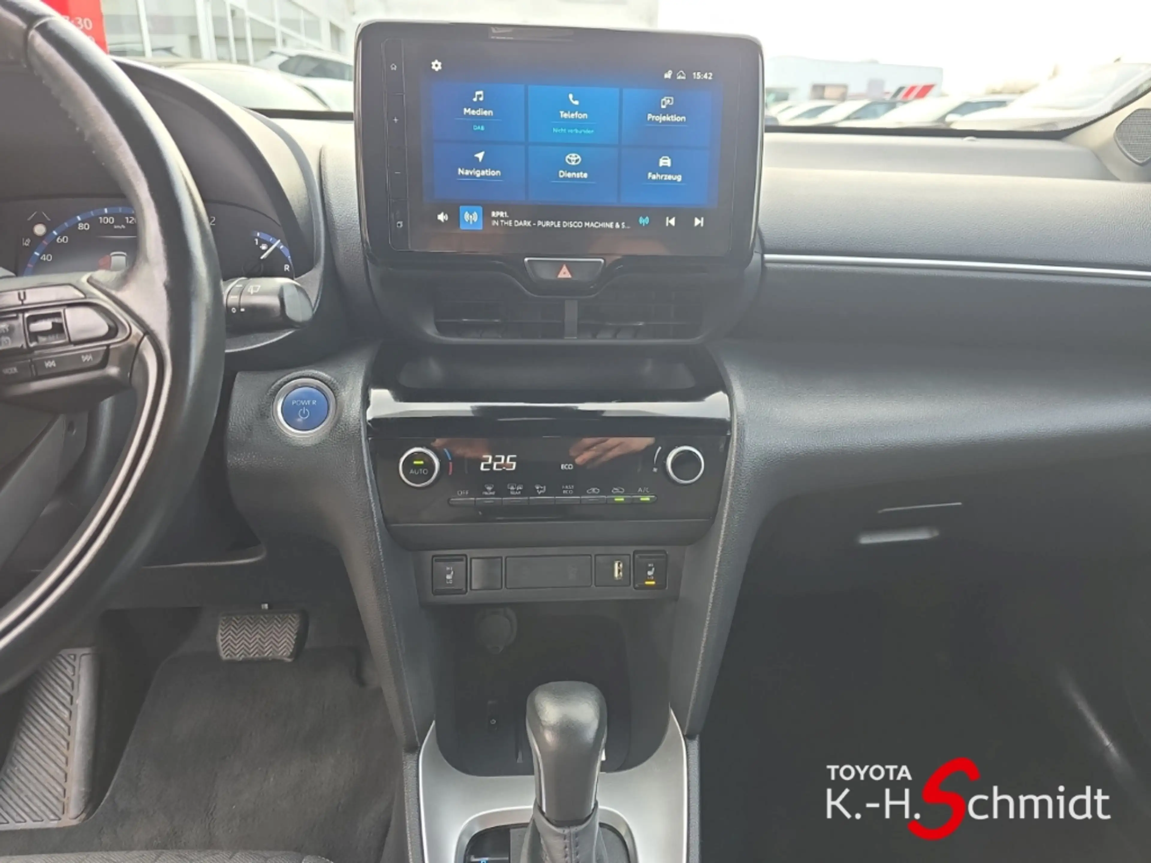 Toyota Yaris Cross FWD Teamplayer - 1,5 l 4x2 Hybrid Teamplay — photo 10