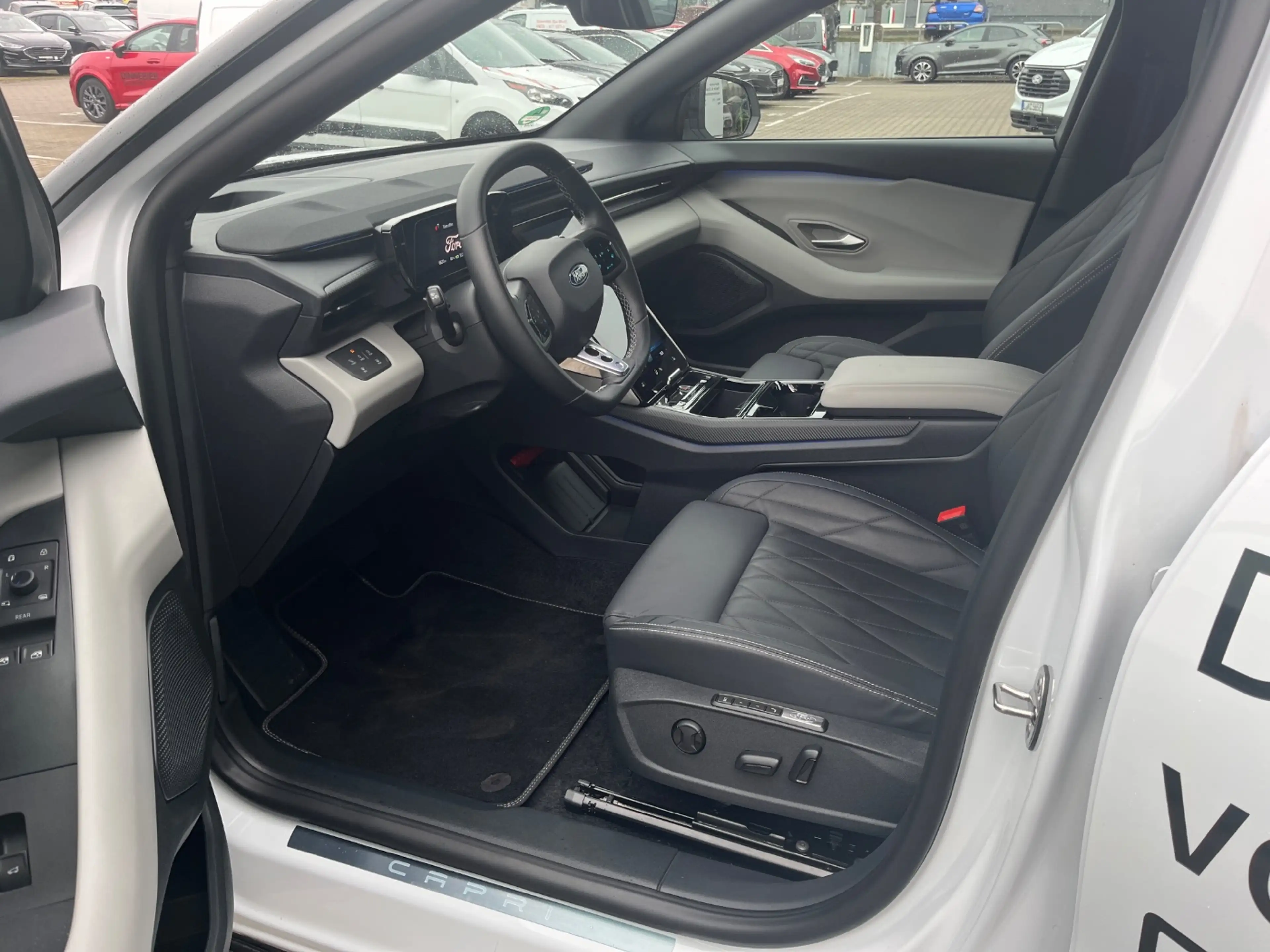 Ford Capri Premium Ext.Range 79kWh AWD+360°Kamera — photo 8