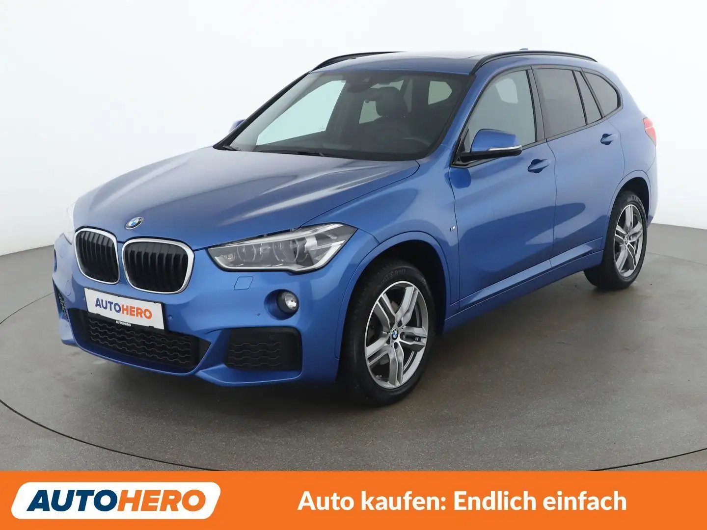 BMW X1 sDrive 18d M Sport Blau - 1
