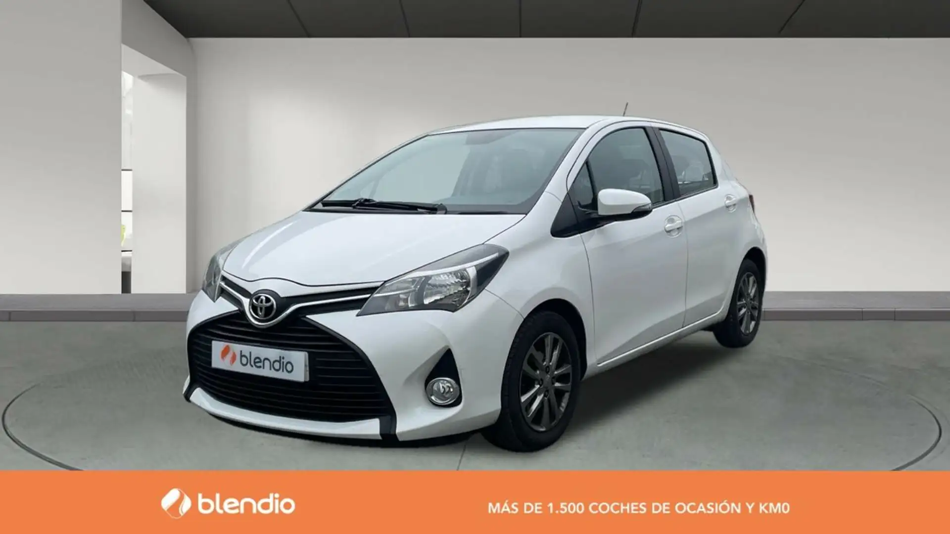 Toyota Yaris 1.0 VVT-i Active Weiß - 1