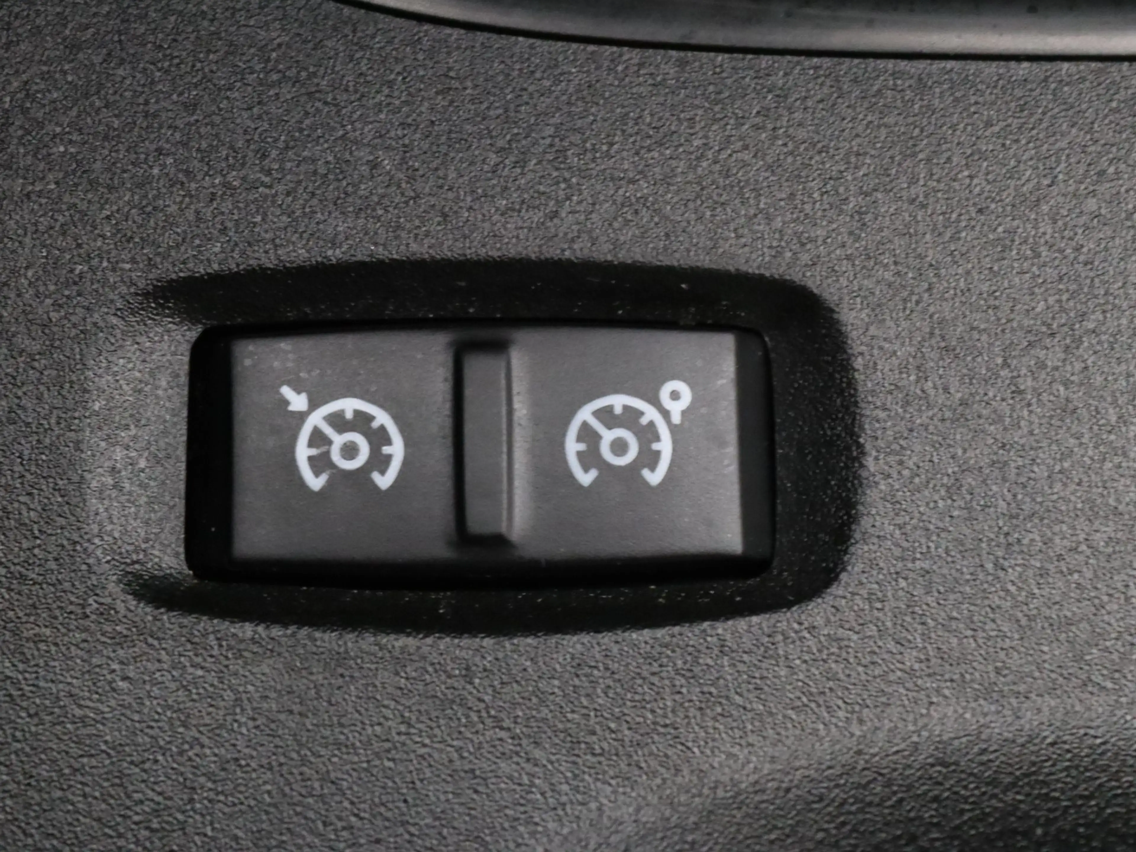 Renault Twingo Z.E. R80 E-Tech Equilibre 22 kWh Apple Carplay/And — photo 15