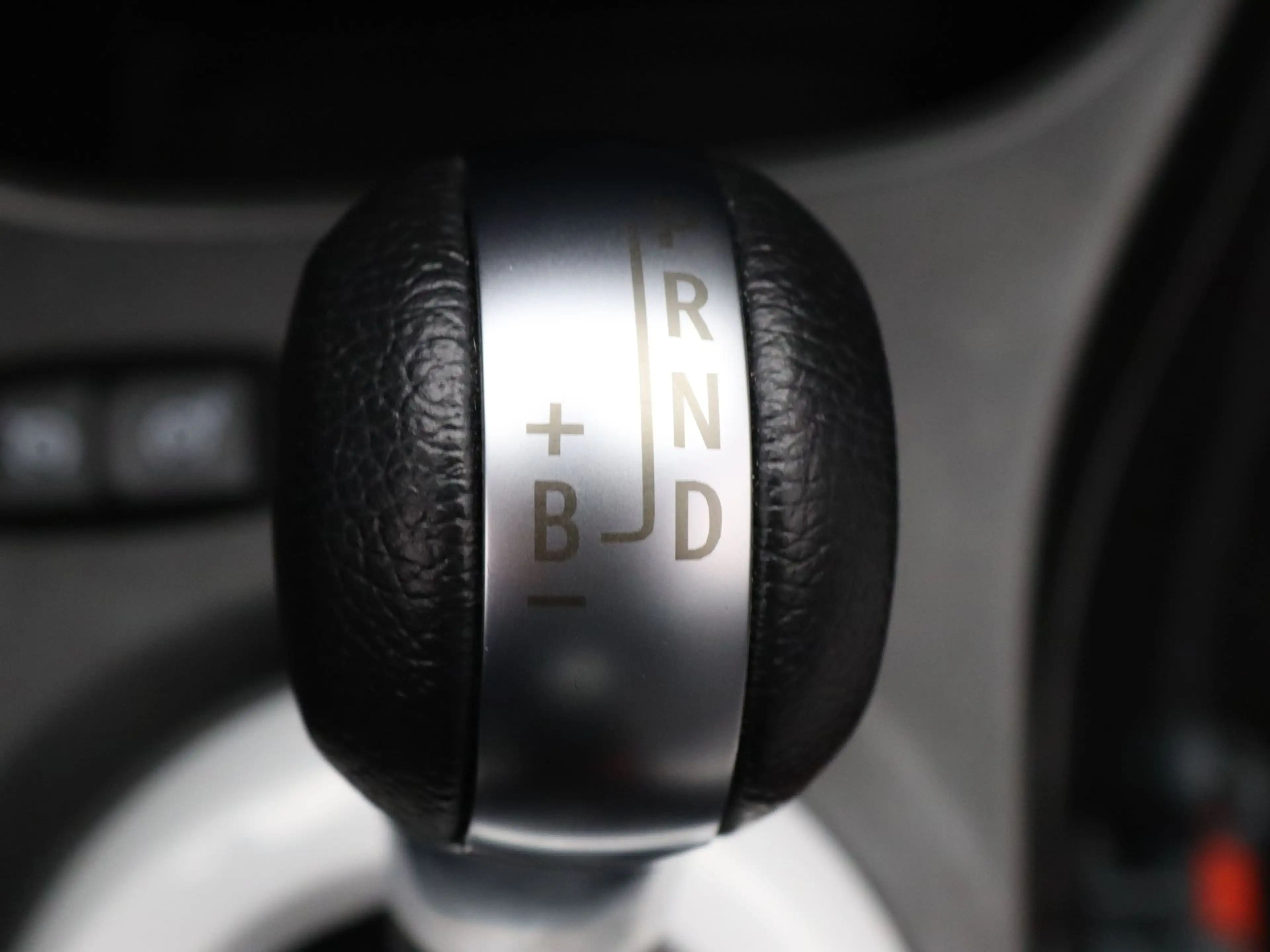 Renault Twingo Z.E. R80 E-Tech Equilibre 22 kWh Apple Carplay/And — photo 14