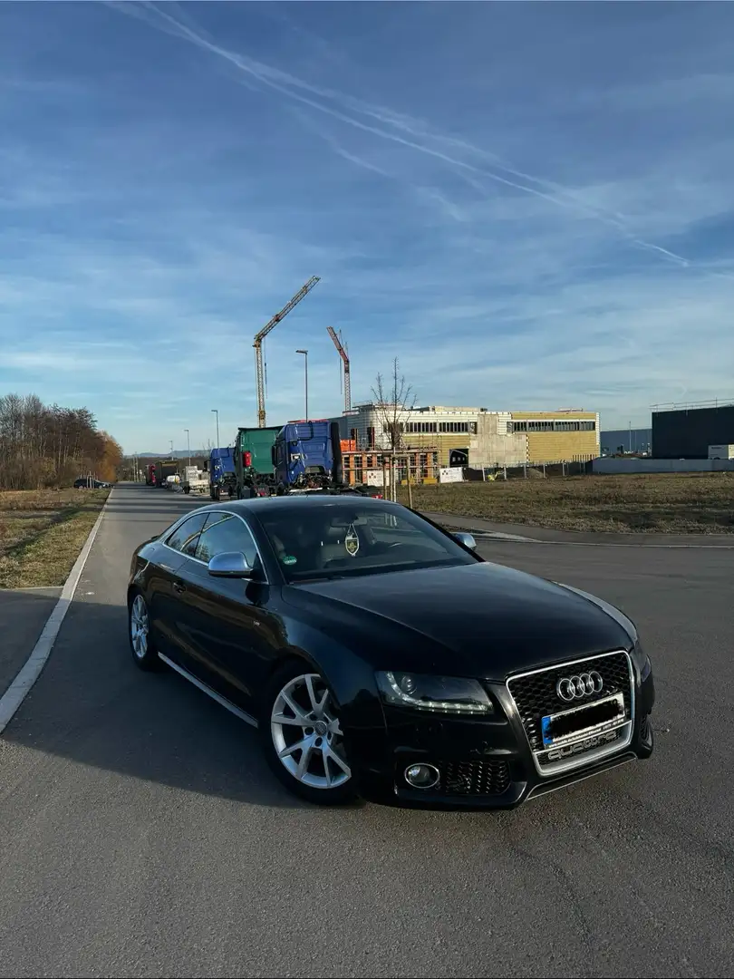 Audi A5 2.0 TFSI S-Line Schwarz - 1
