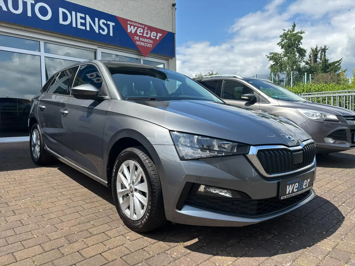 Skoda Scala DSG*CARPLAY*LED*ACC*Sitz-Heizung*Virtu.Cockpit Gris - 1