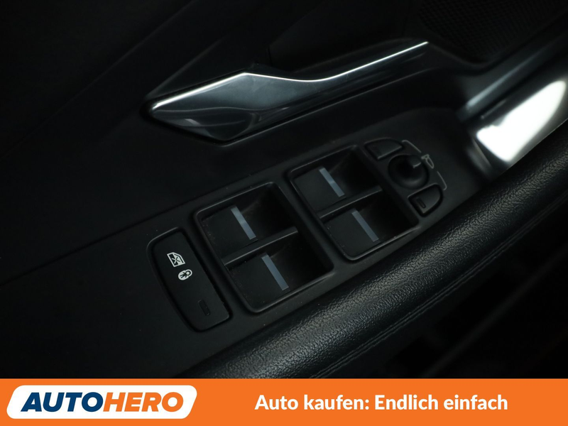 Jaguar E-Pace D150 SE AWD Aut.*NAVI*LED*CAM*TEMPO*SHZ*ALU* — photo 30