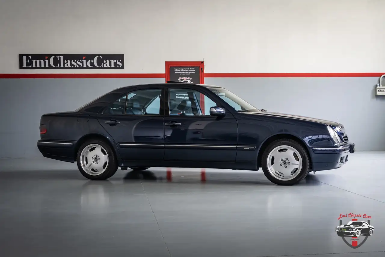 Mercedes-Benz E 430 Classe E - W210 Berlina V8 Avantgarde 4matic, foto 4