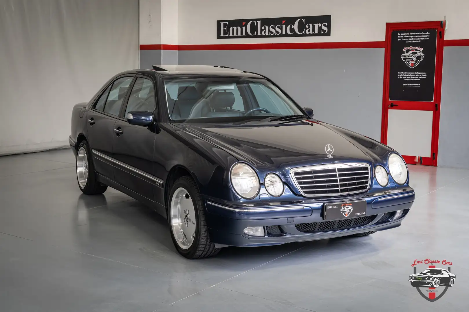 Mercedes-Benz E 430 Classe E - W210 Berlina V8 Avantgarde 4matic Blau - 1