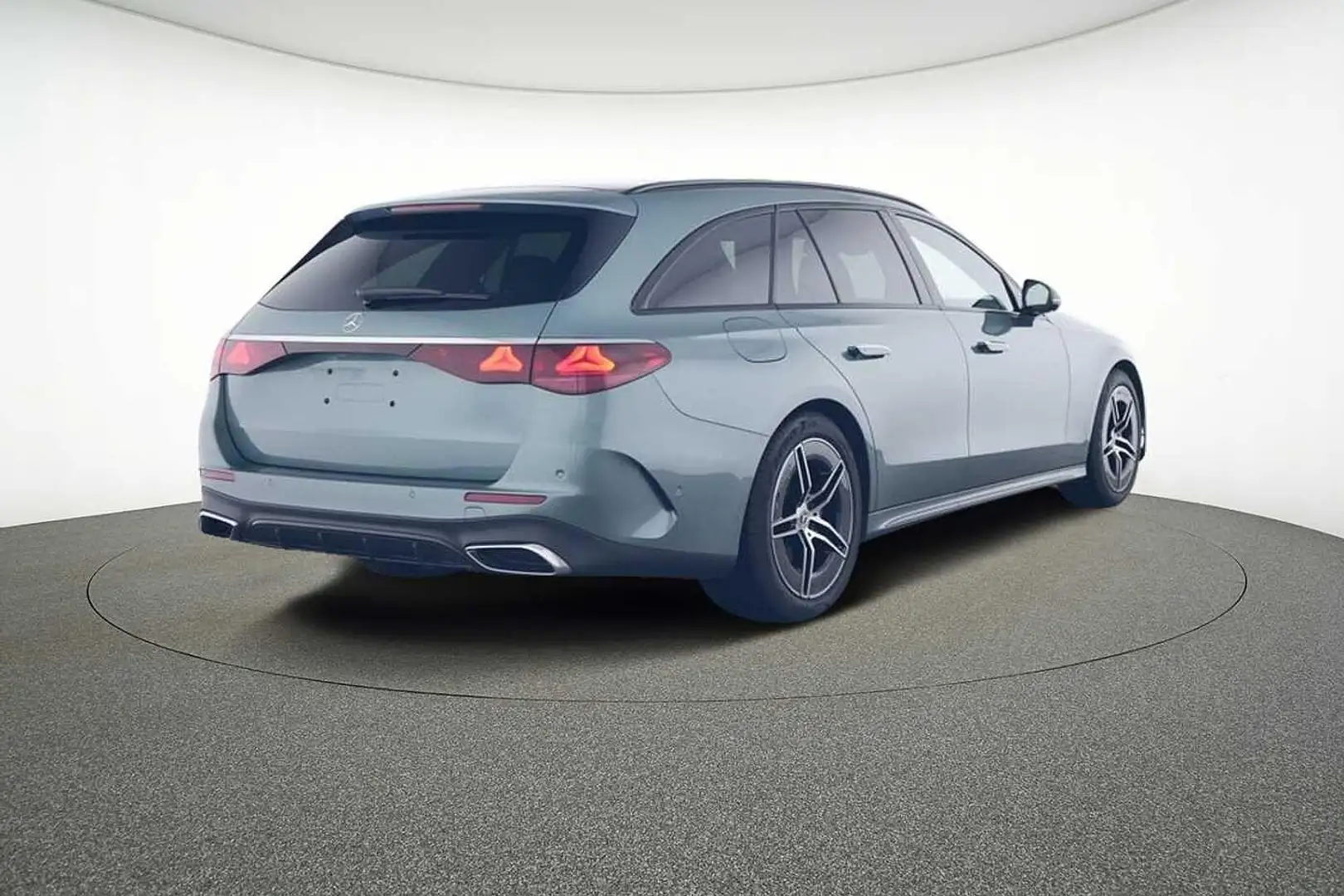 Mercedes-Benz E 200 Estate AMG LINE Gris - 2