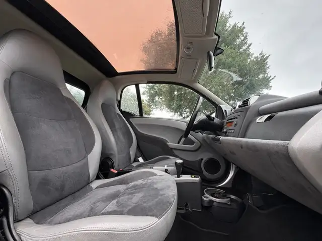 Smart Fortwo view 8