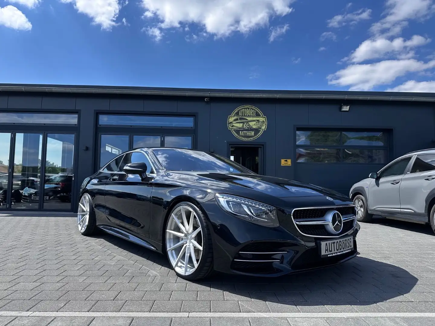 Mercedes-Benz S 560 4Matic*Swarovski*VOLL*11x22* Černá - 2