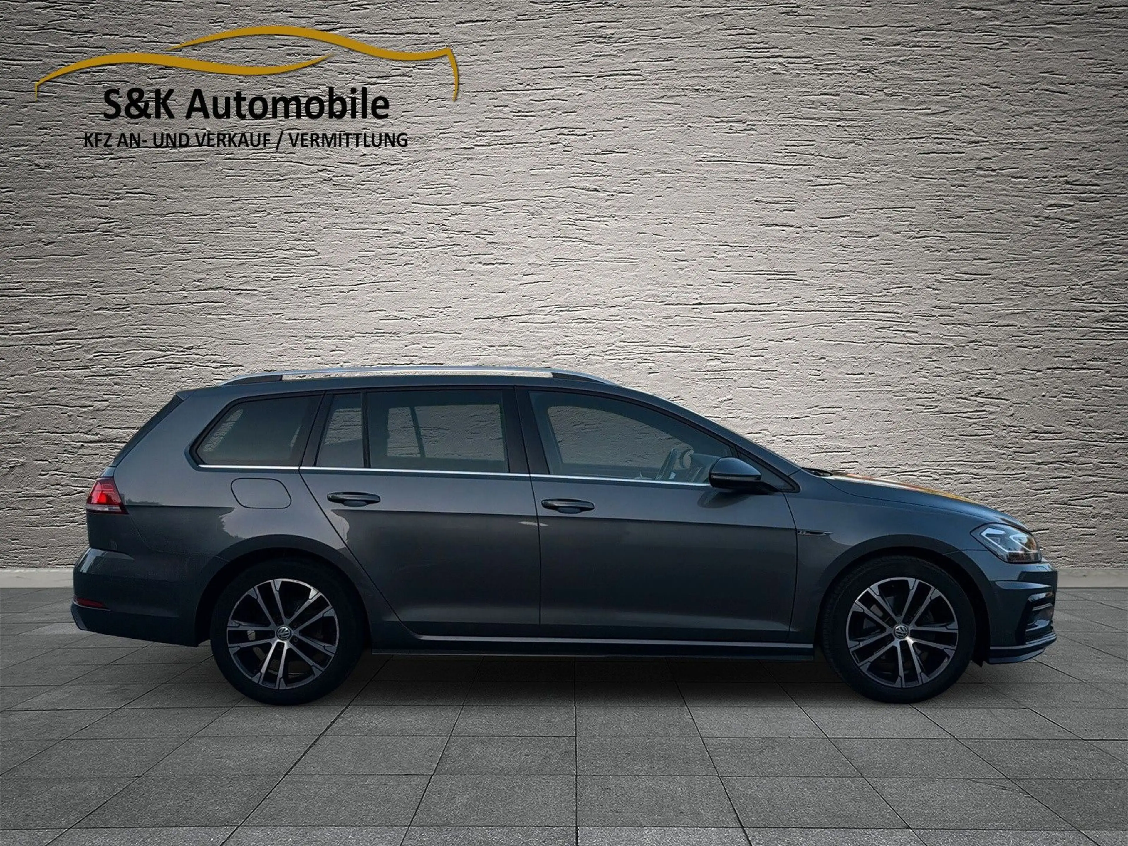 Volkswagen Golf VII Variant Highline 2.0TDI/R-Line/Virtual — photo 6