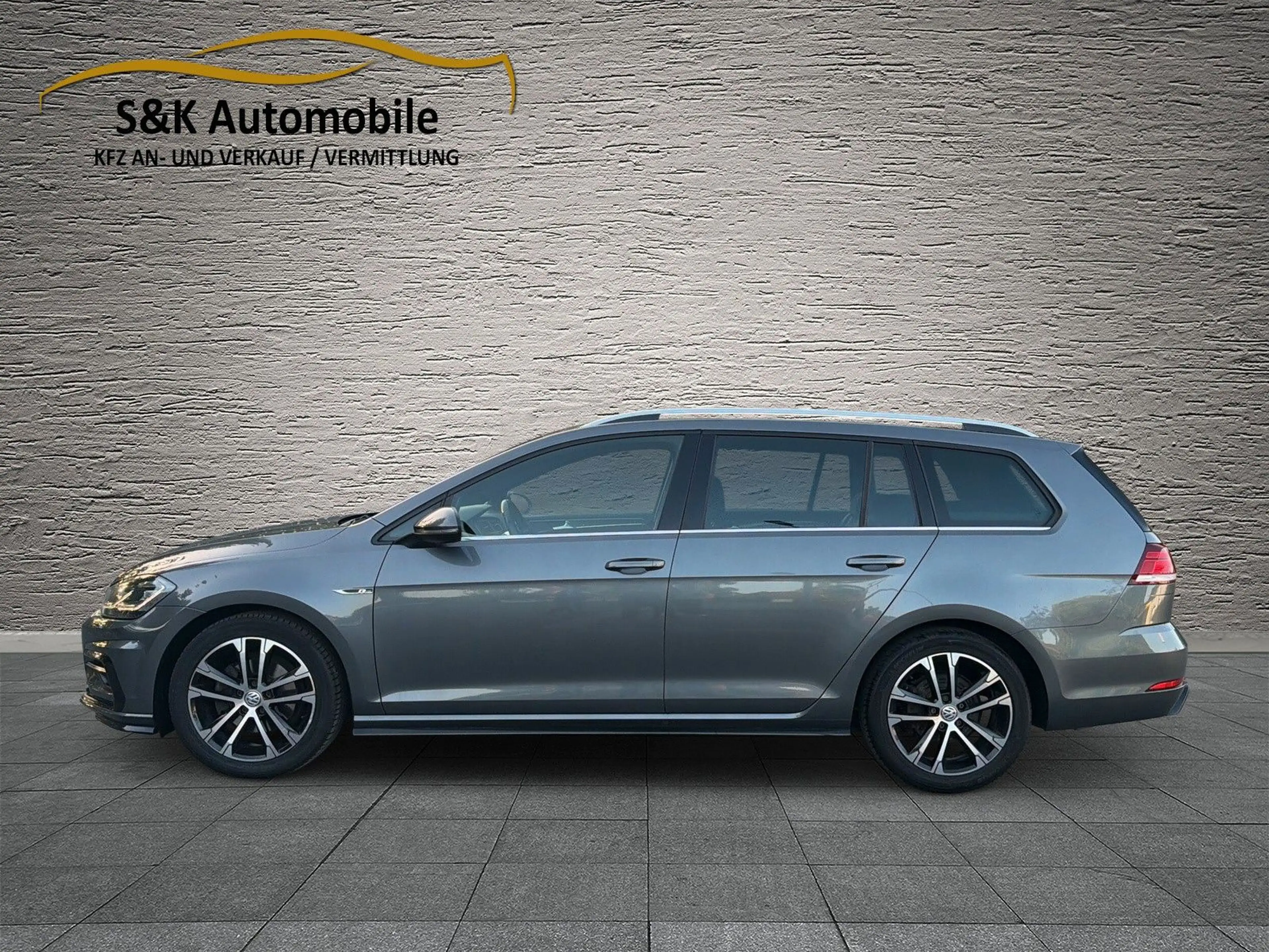 Volkswagen Golf VII Variant Highline 2.0TDI/R-Line/Virtual — photo 2