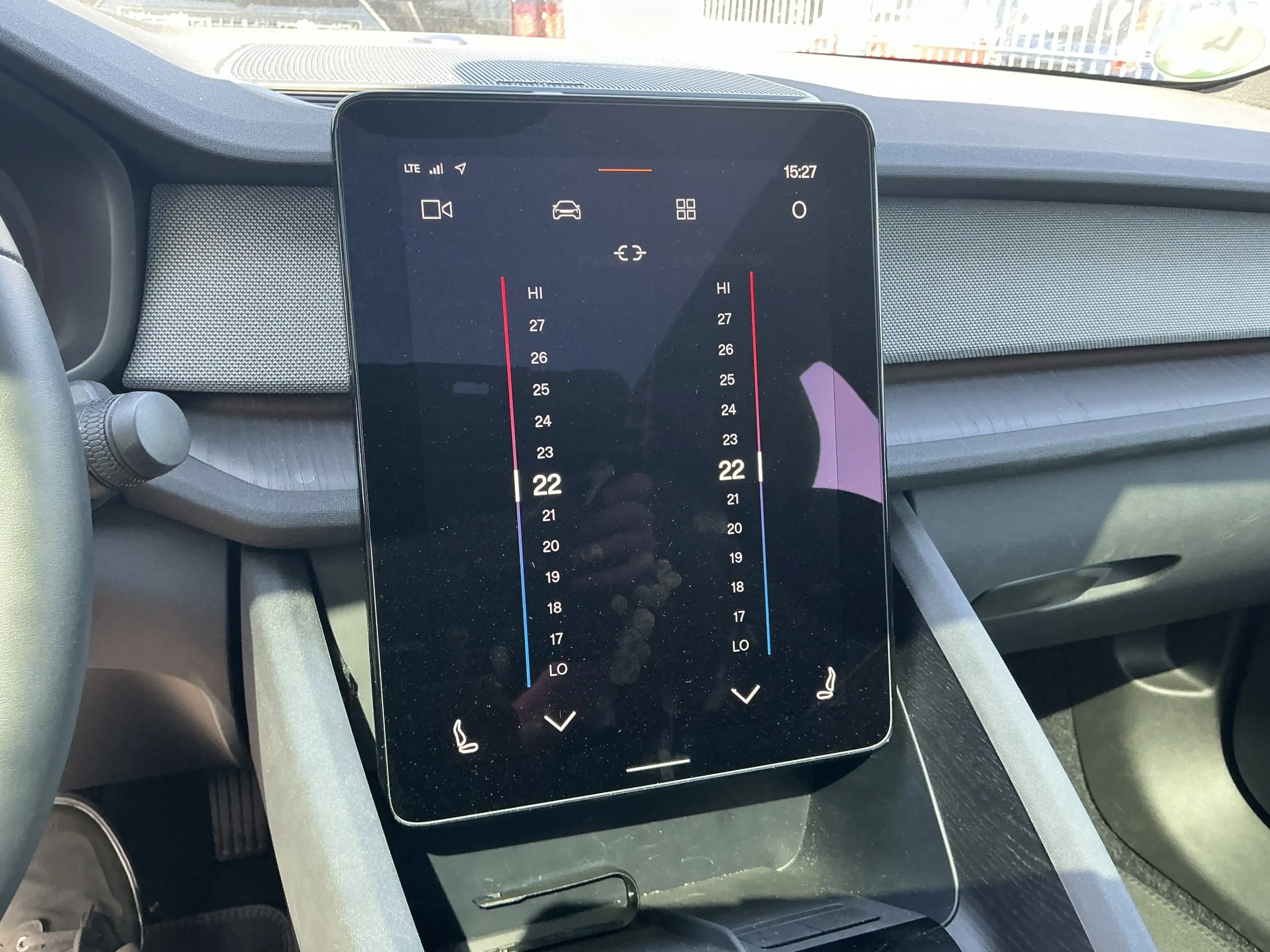Polestar 2 Standard Range Single HarmanKardon Pano Memory — photo 14