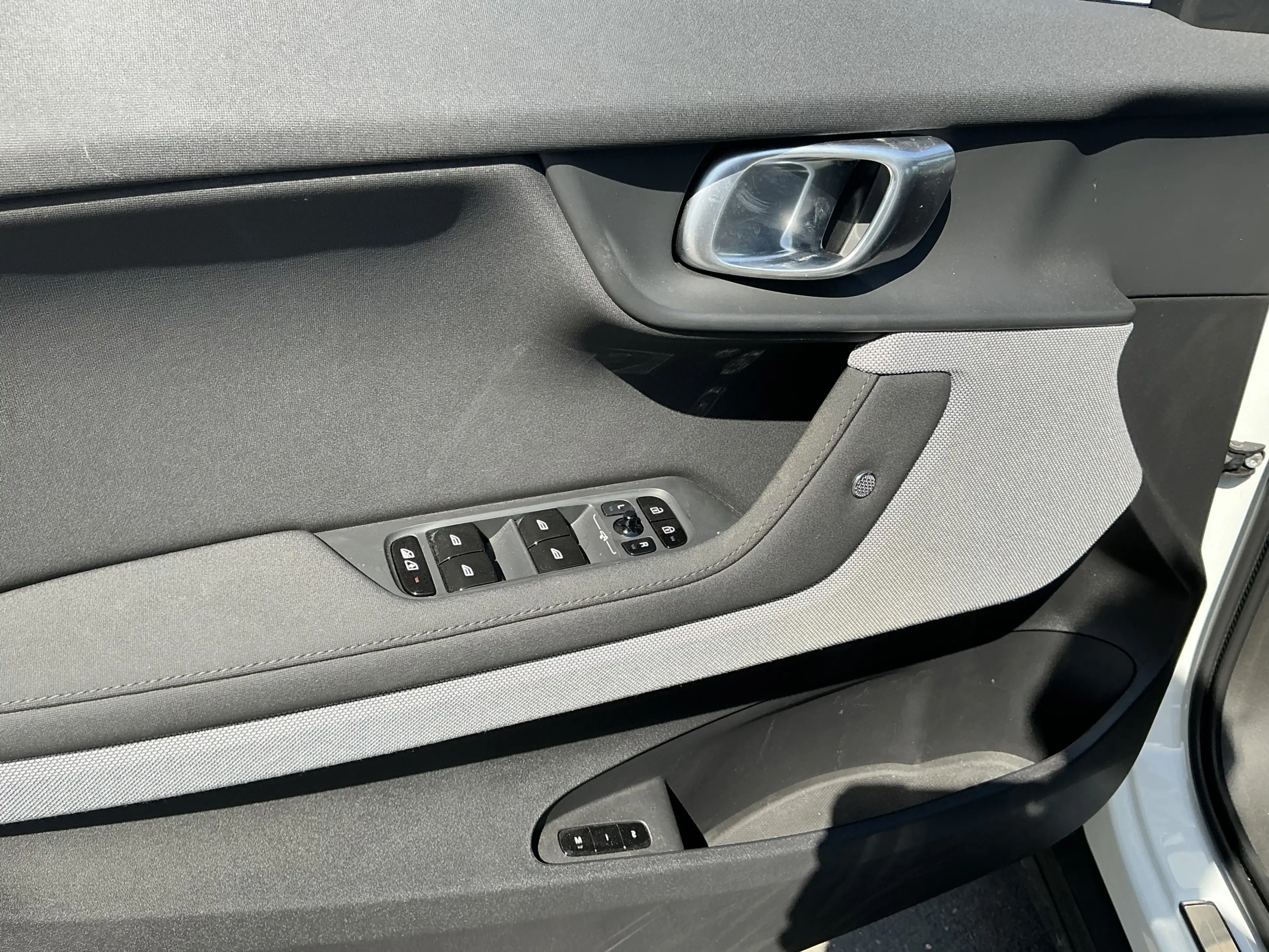 Polestar 2 Standard Range Single HarmanKardon Pano Memory — photo 8
