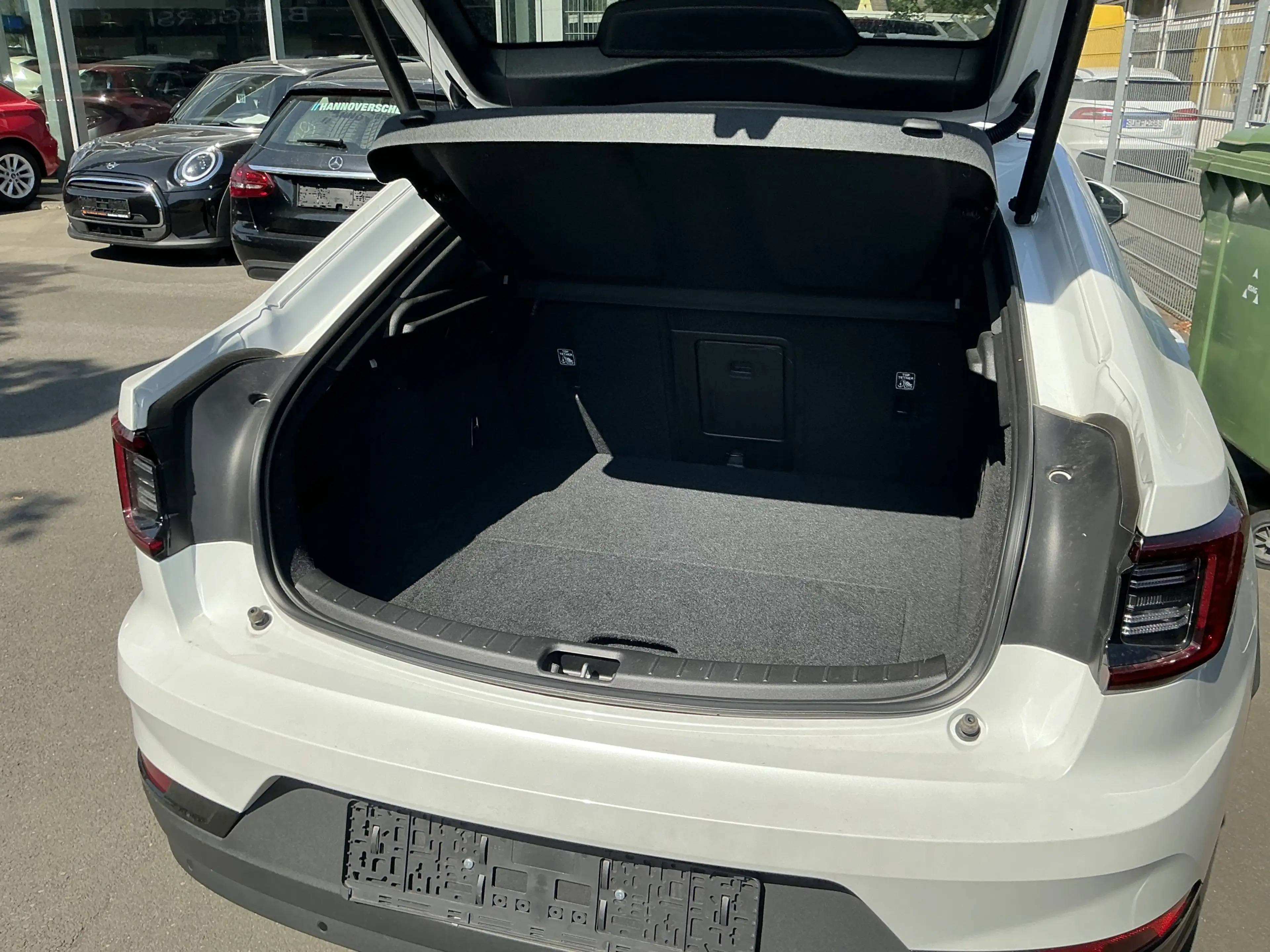 Polestar 2 Standard Range Single HarmanKardon Pano Memory — photo 3