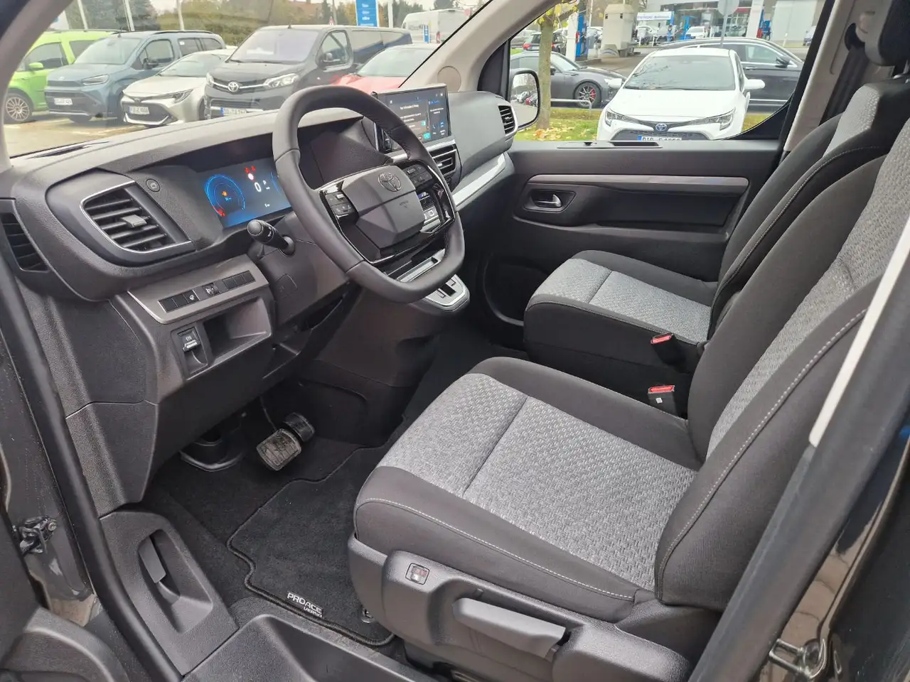 Toyota Proace Verso 2.2 D-4D L1 Teamplayer LED+Navi+SHZ 9