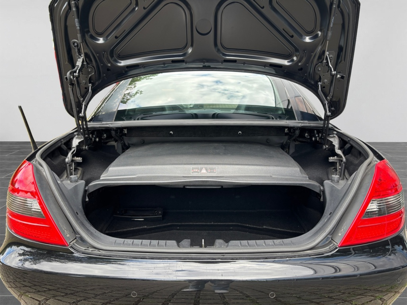 Mercedes-Benz SLK 200 Kompressor Roadster AMG|MBUX|SHZ|LEDER — photo 12