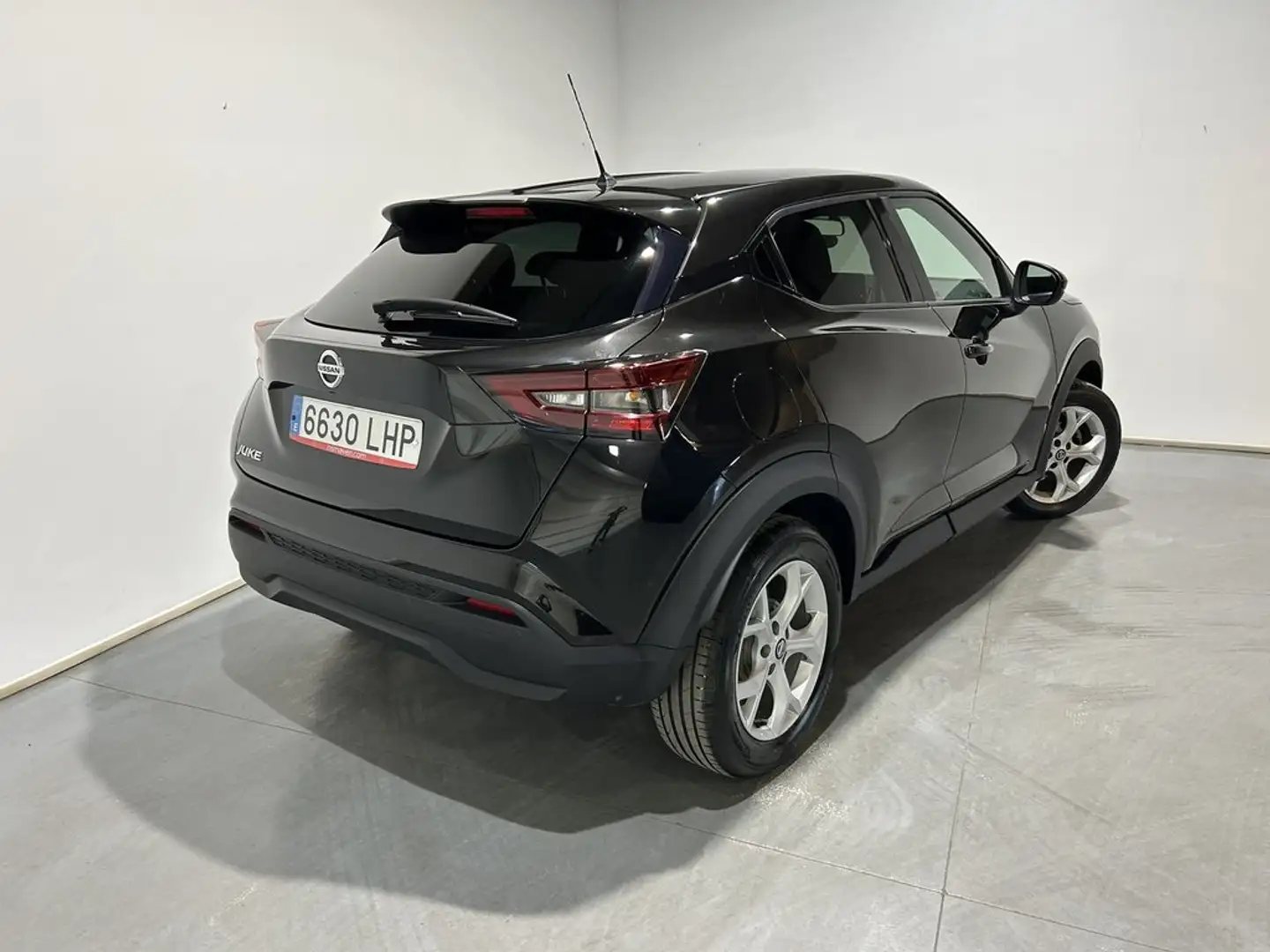 Nissan Juke 1.0 DIG-T 117cv Acenta Negro - 2