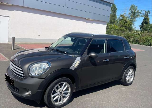 MINI Cooper Countryman Cooper  8-fach bereift (Sommer + Winter)
