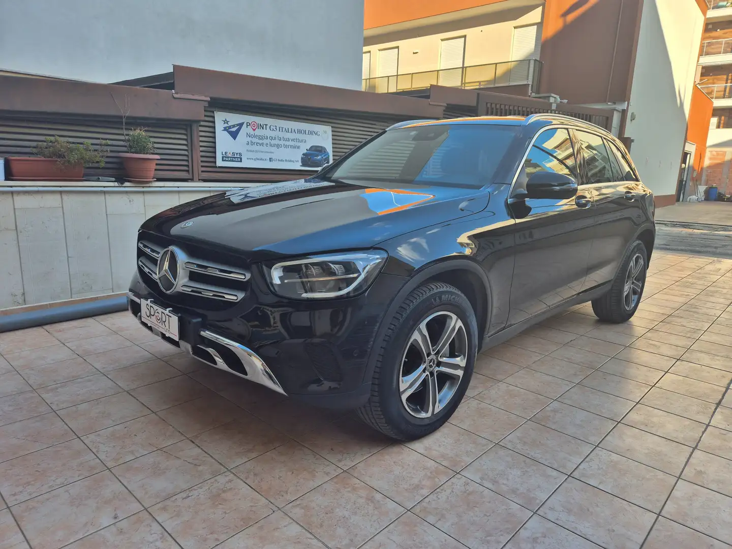 Mercedes-Benz GLC 220 GLC 220 d Business 4matic auto Nero - 2