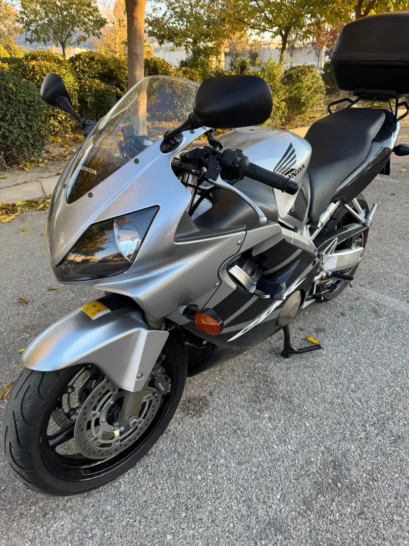Honda CBR 600 Cbr 600 f Plateado - 1