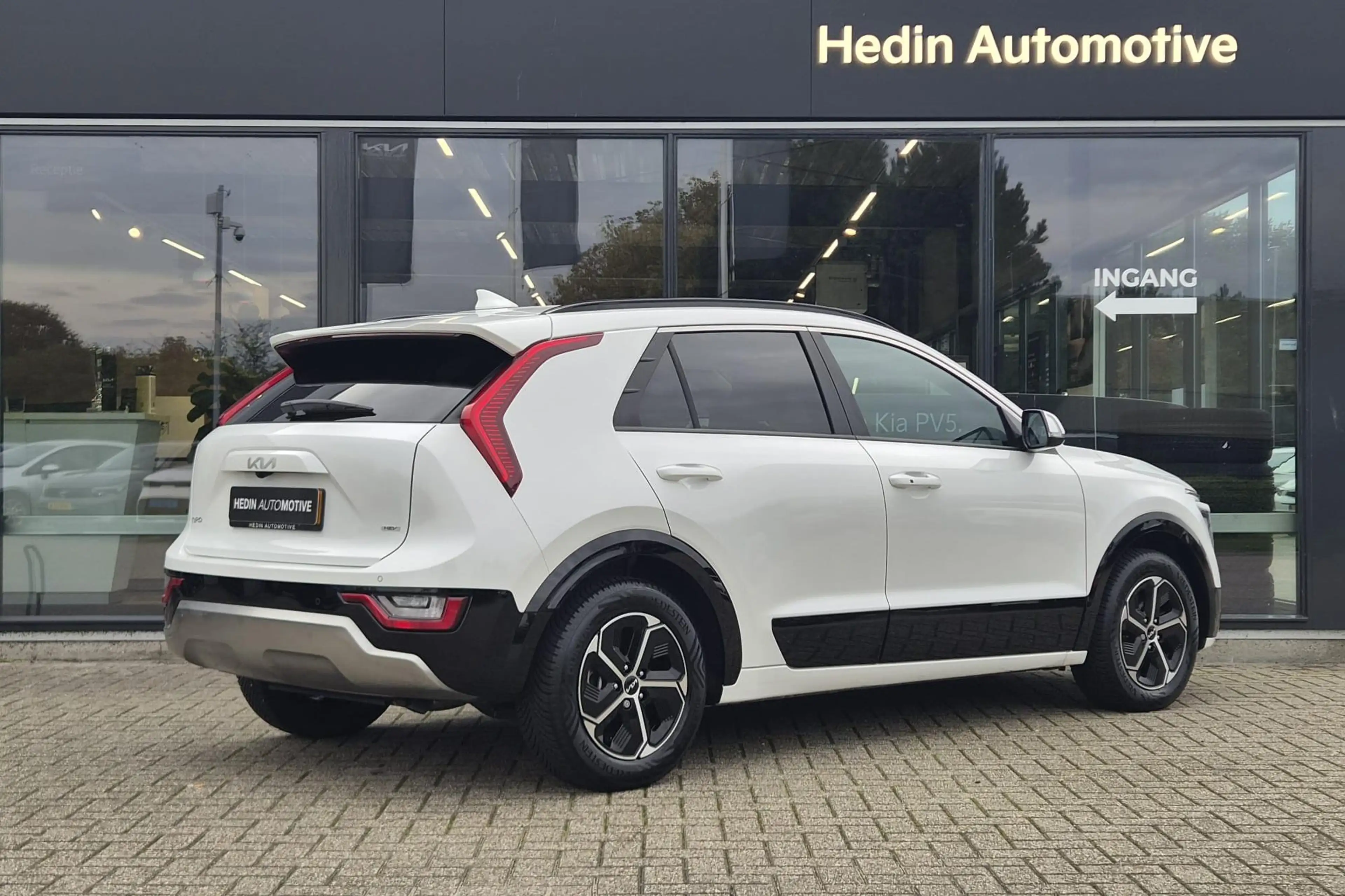 Kia Niro 1.6 GDi Hybrid DynamicPlusLine | Stoel- en stuurve — photo 2
