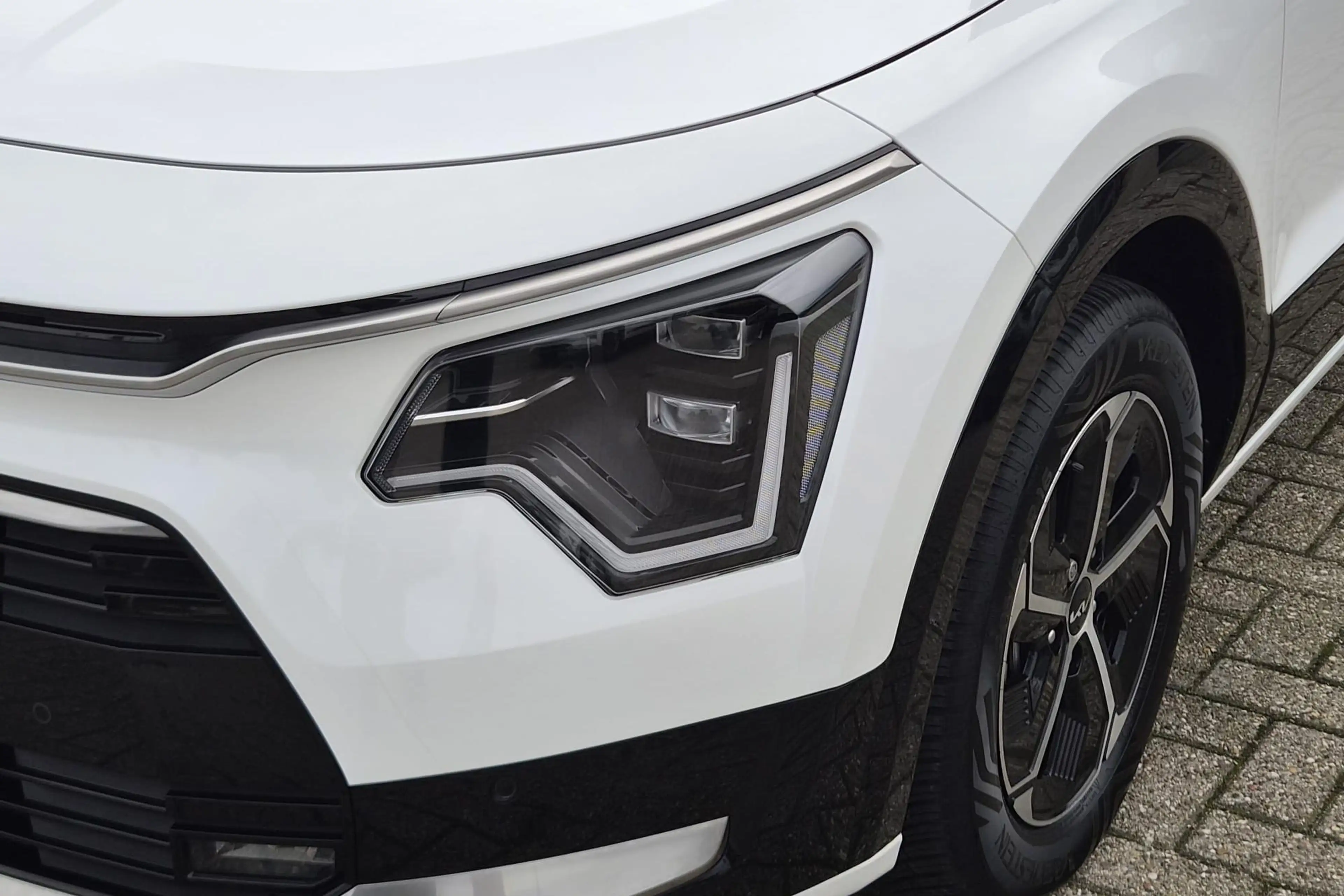 Kia Niro 1.6 GDi Hybrid DynamicPlusLine | Stoel- en stuurve — photo 4