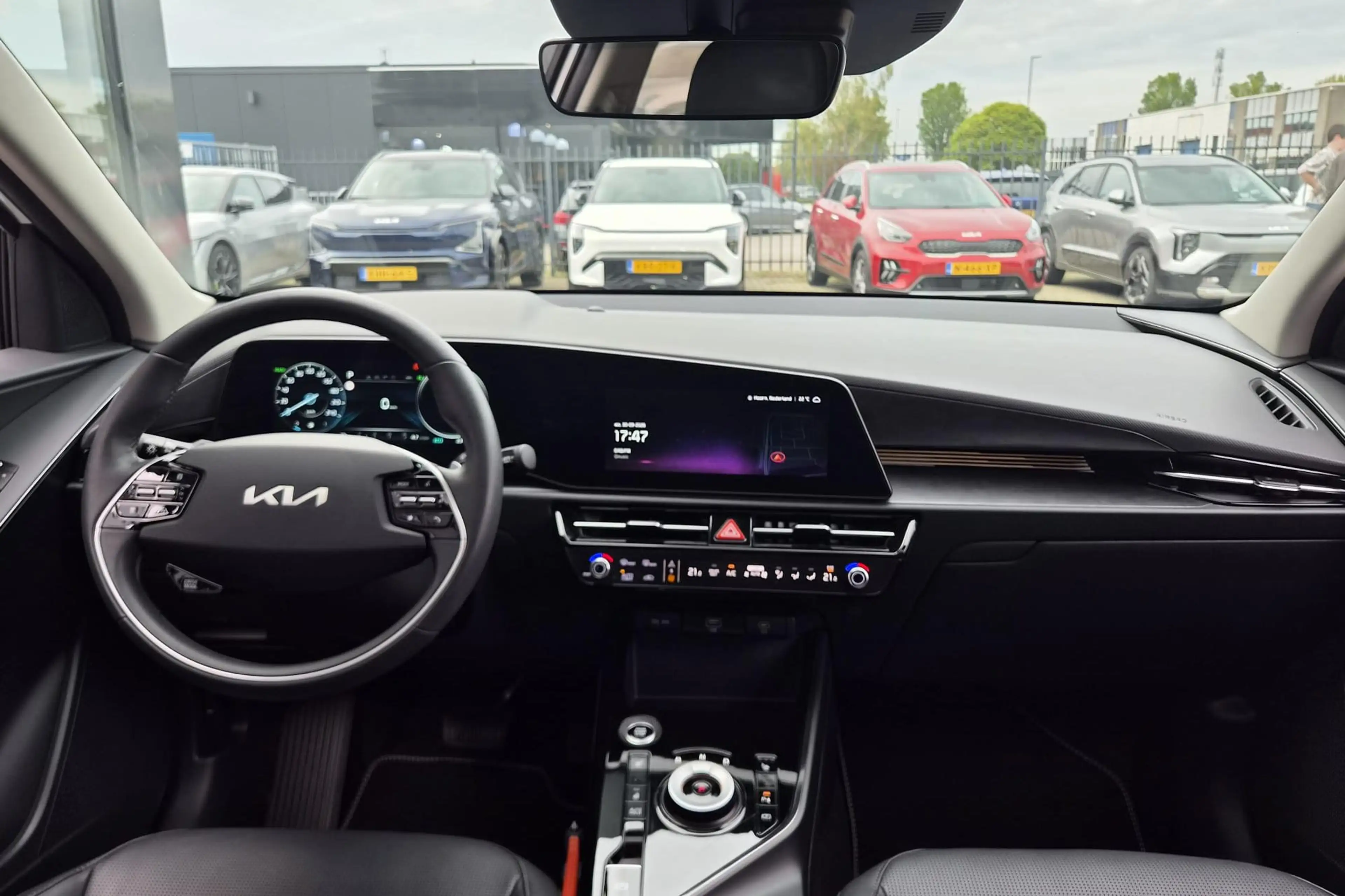 Kia Niro 1.6 GDi Hybrid DynamicPlusLine | Stoel- en stuurve — photo 13
